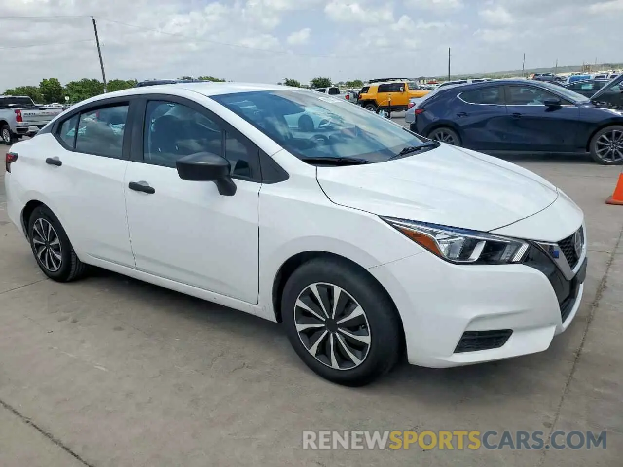 4 Photograph of a damaged car 3N1CN8DV0NL845687 NISSAN VERSA 2022