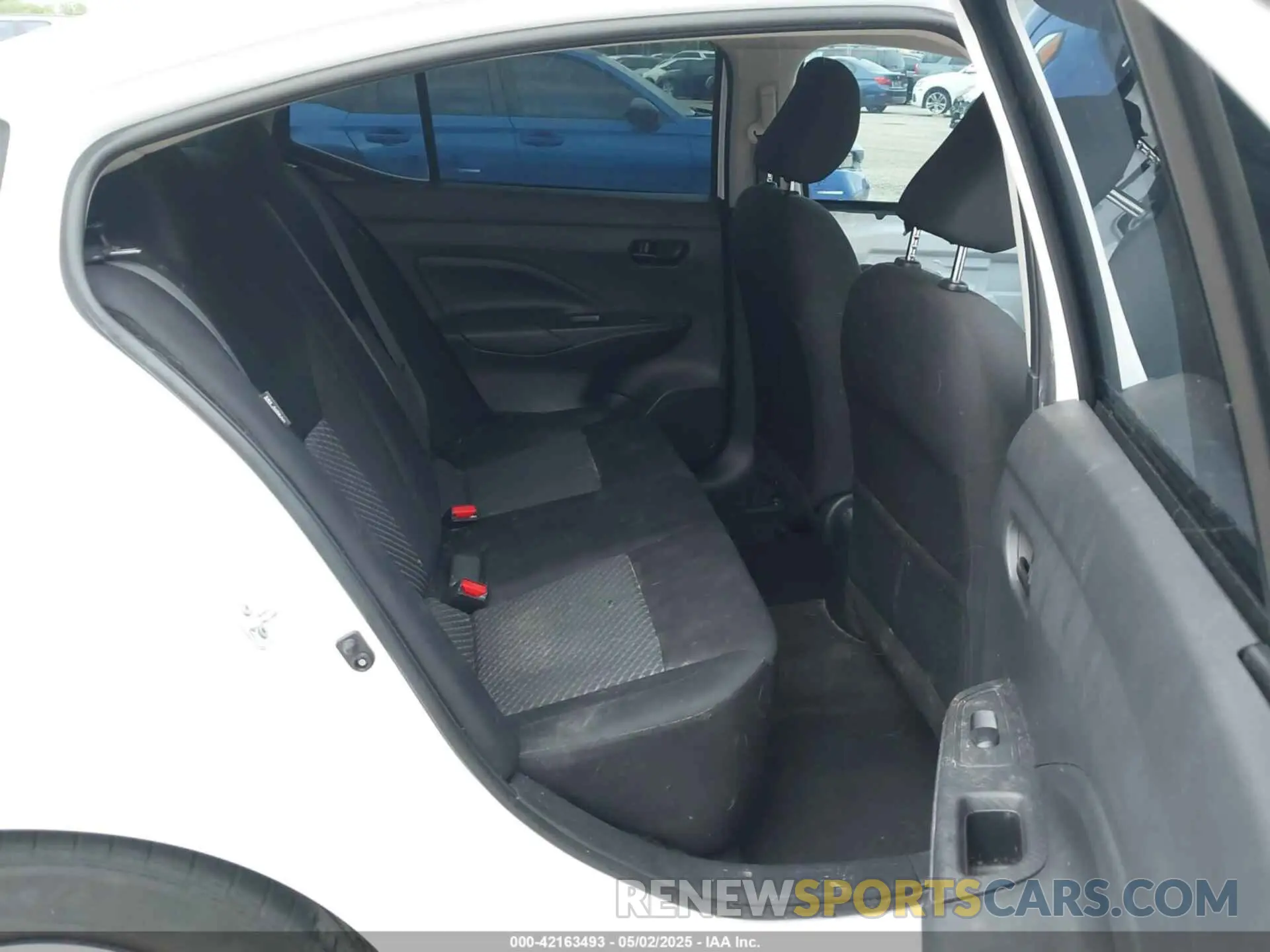 8 Photograph of a damaged car 3N1CN8DV2NL821813 NISSAN VERSA 2022