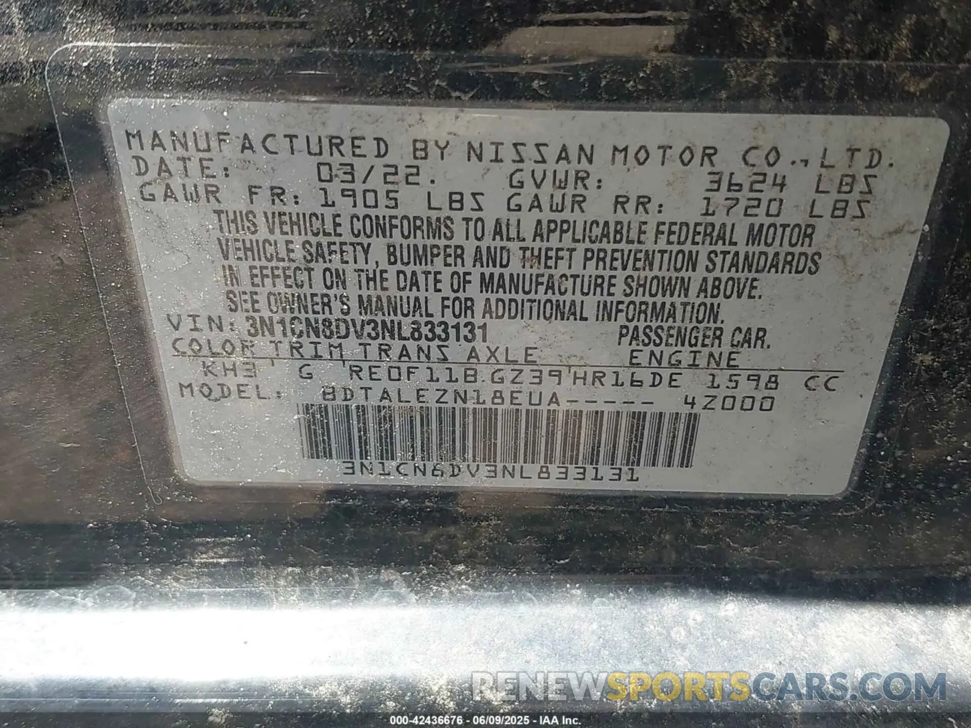 9 Photograph of a damaged car 3N1CN8DV3NL833131 NISSAN VERSA 2022
