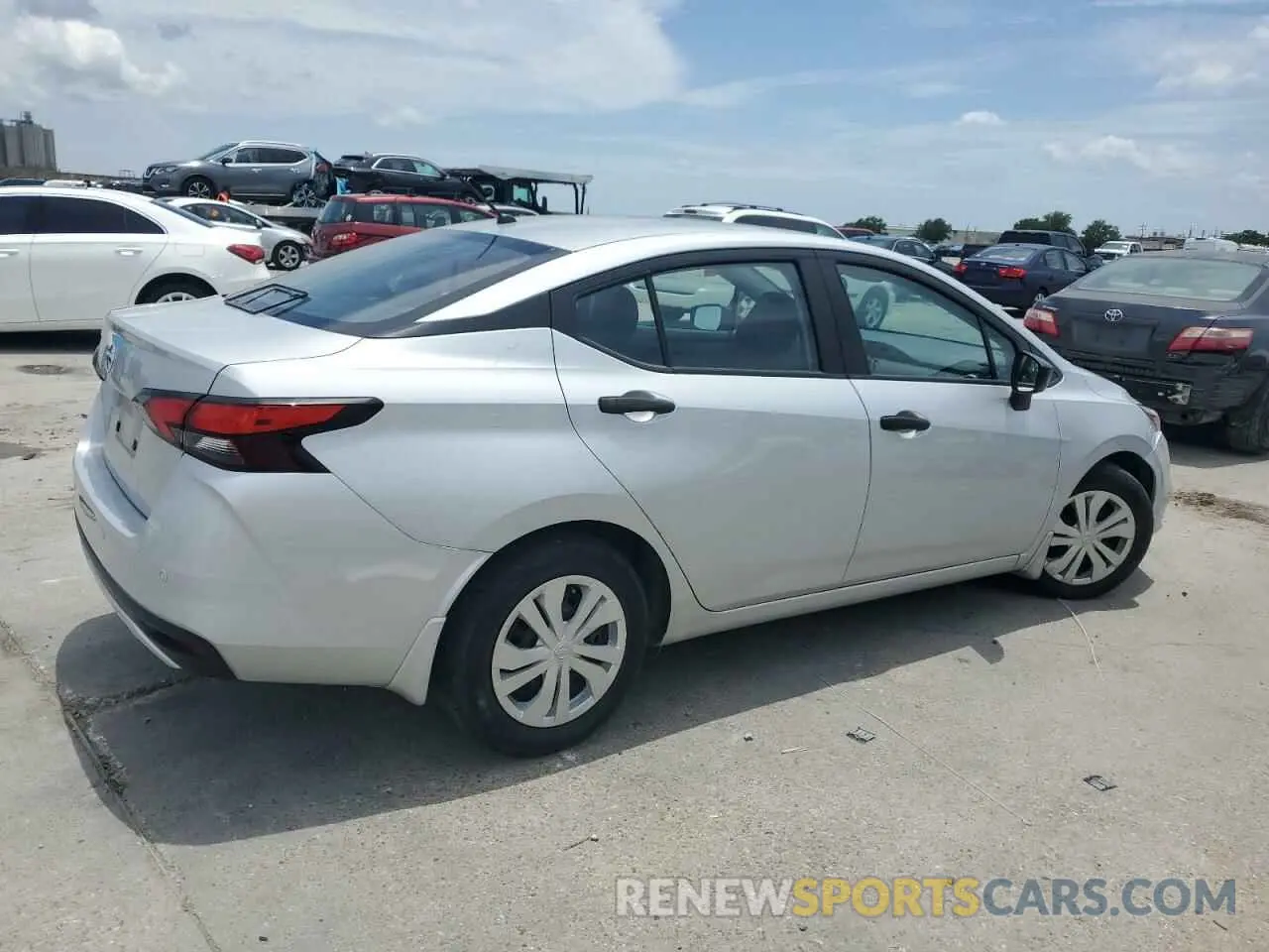 3 Photograph of a damaged car 3N1CN8DV9NL833649 NISSAN VERSA 2022