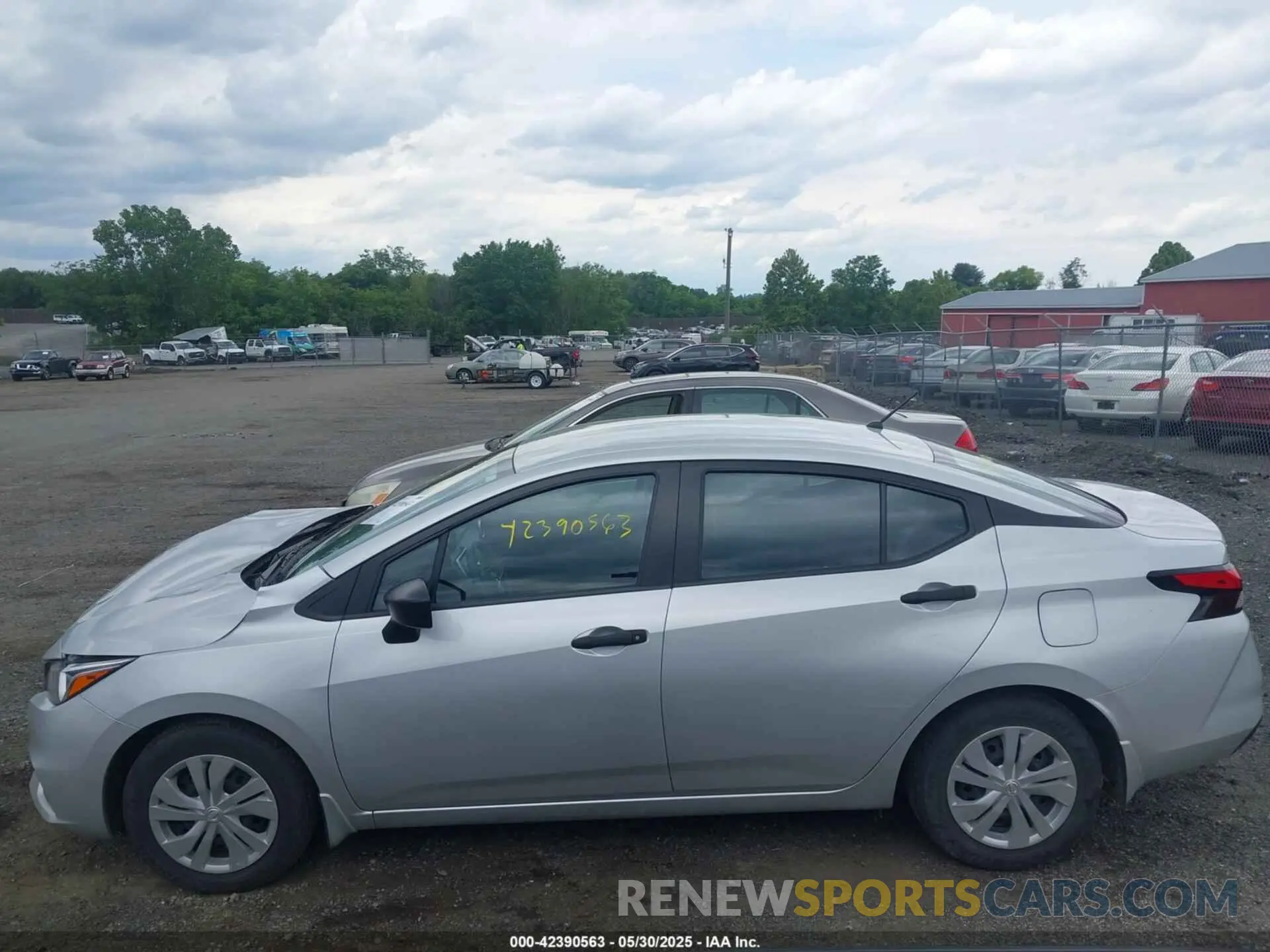 14 Photograph of a damaged car 3N1CN8DVXNL862190 NISSAN VERSA 2022