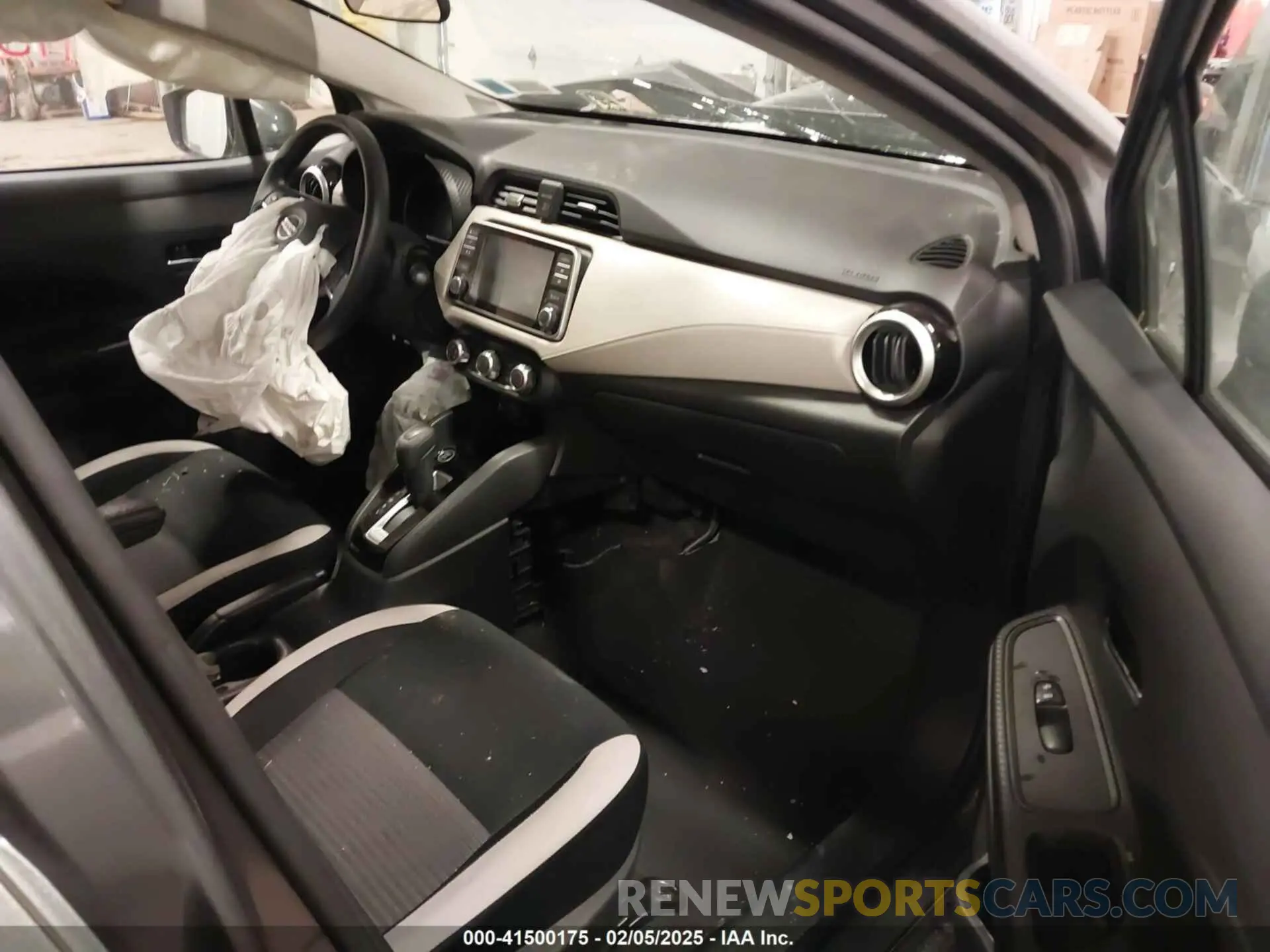 5 Photograph of a damaged car 3N1CN8EV0NL839905 NISSAN VERSA 2022
