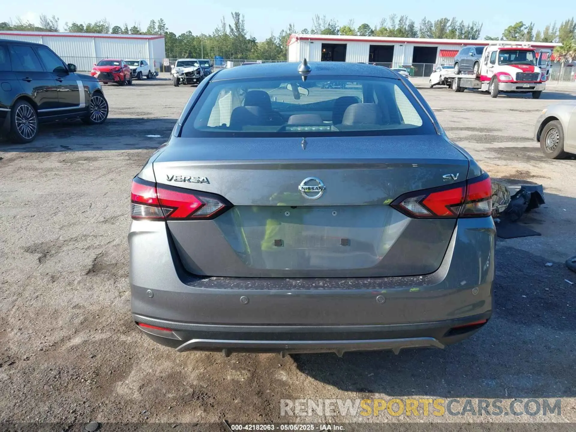 16 Photograph of a damaged car 3N1CN8EV0NL863749 NISSAN VERSA 2022