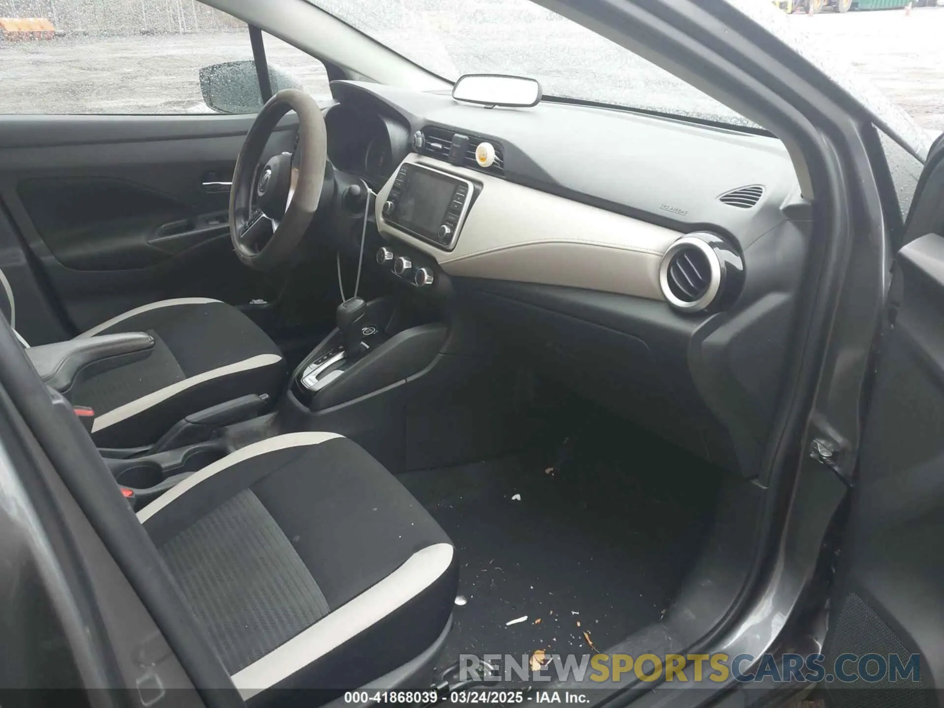 5 Photograph of a damaged car 3N1CN8EV1NL838388 NISSAN VERSA 2022