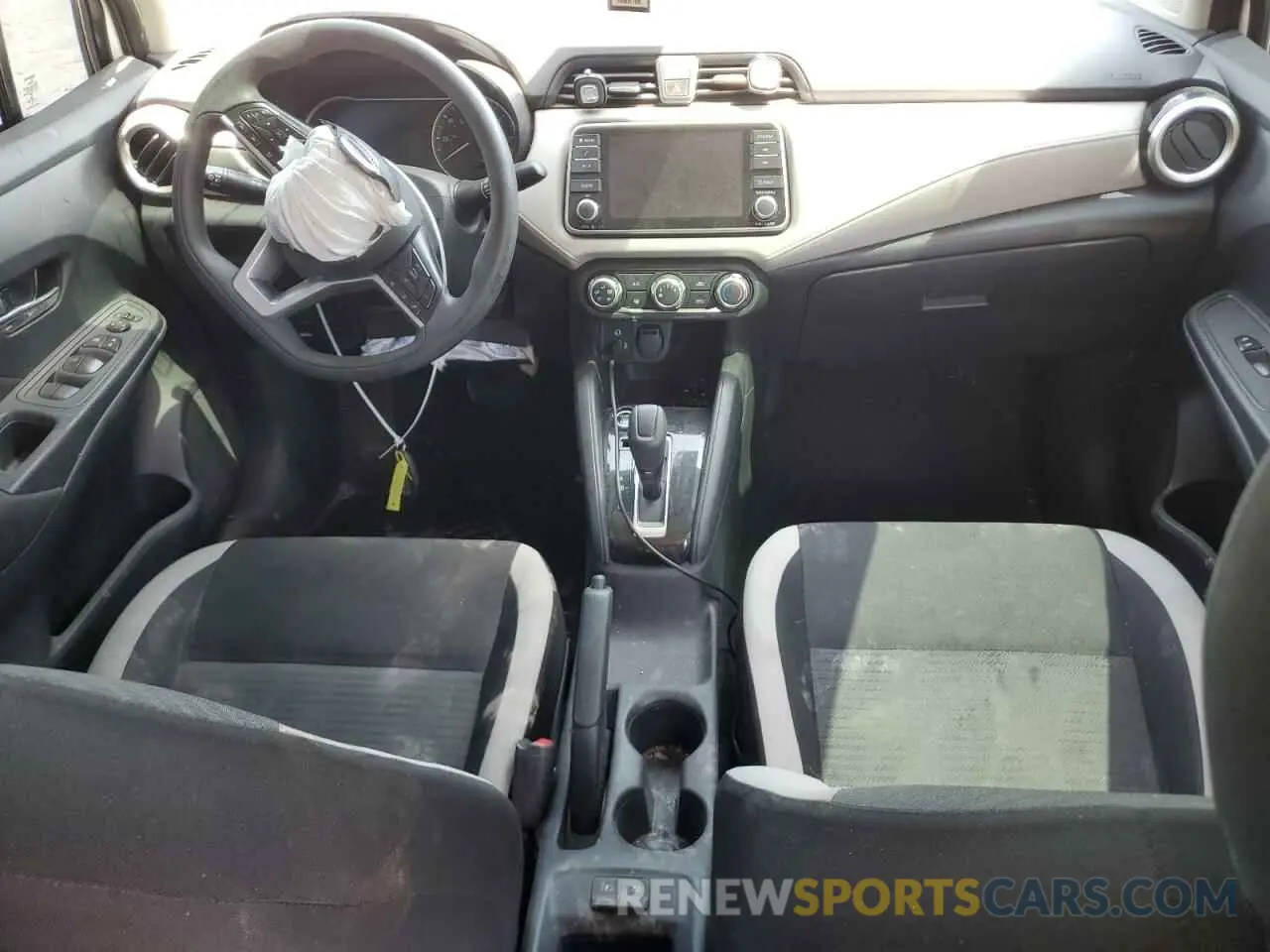 8 Photograph of a damaged car 3N1CN8EV1NL852274 NISSAN VERSA 2022