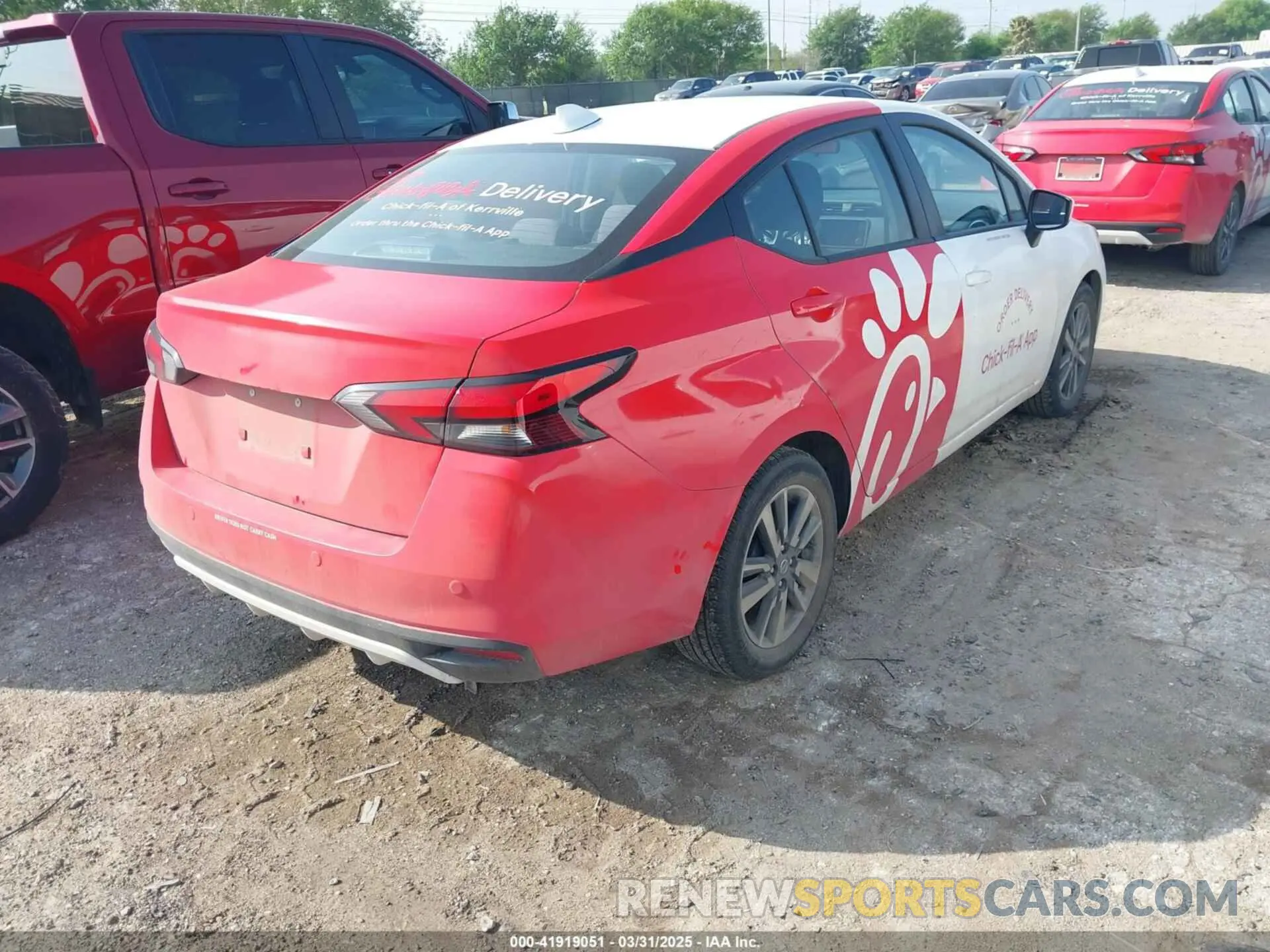4 Photograph of a damaged car 3N1CN8EV2NL834284 NISSAN VERSA 2022