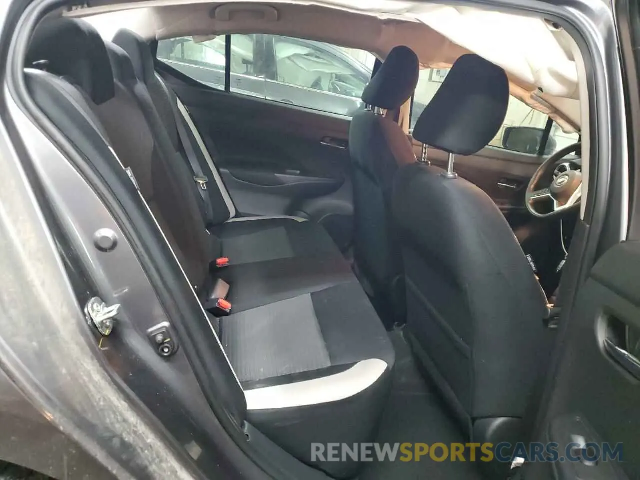10 Photograph of a damaged car 3N1CN8EV2NL866264 NISSAN VERSA 2022