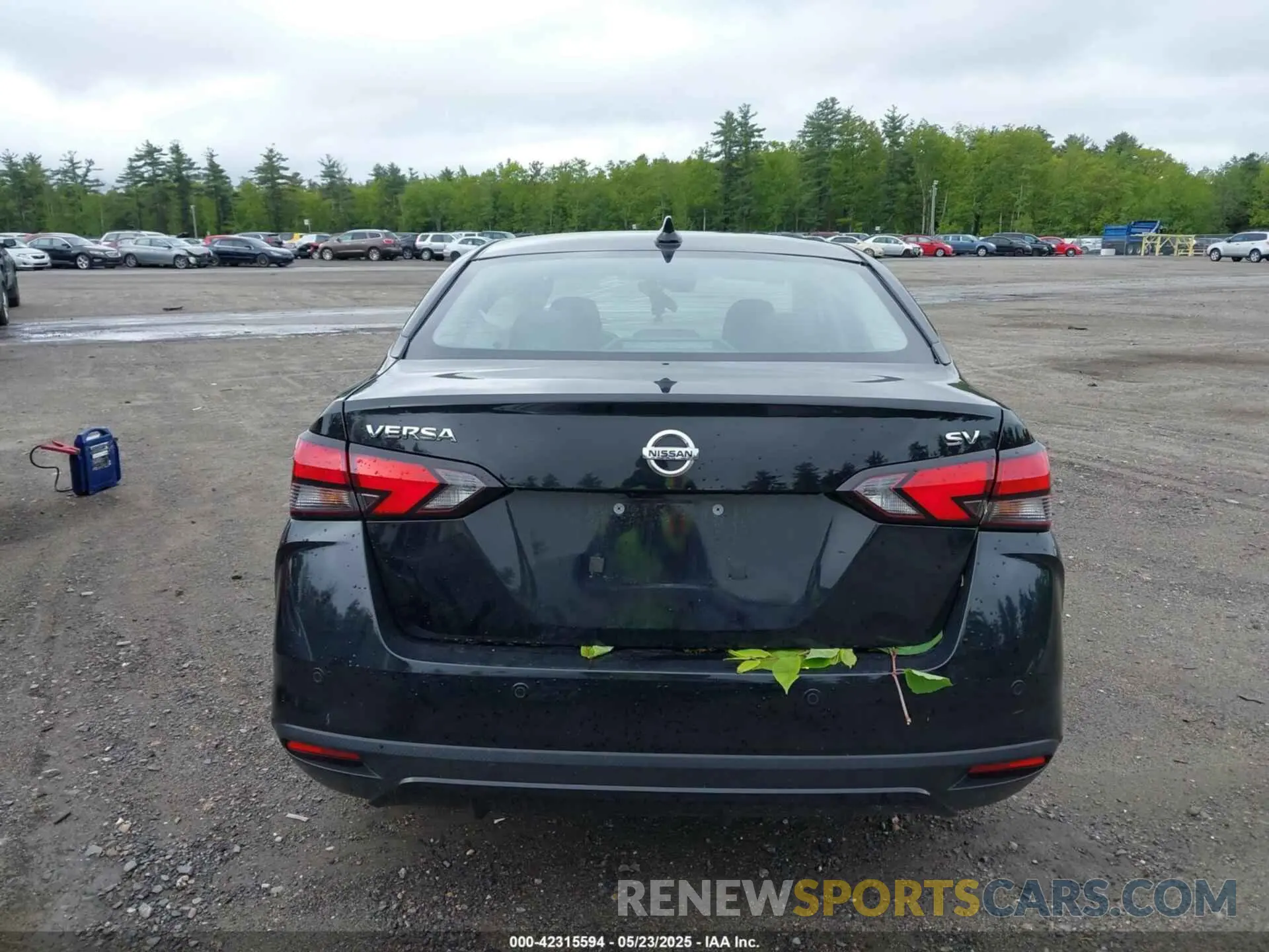 17 Photograph of a damaged car 3N1CN8EV3NL849229 NISSAN VERSA 2022