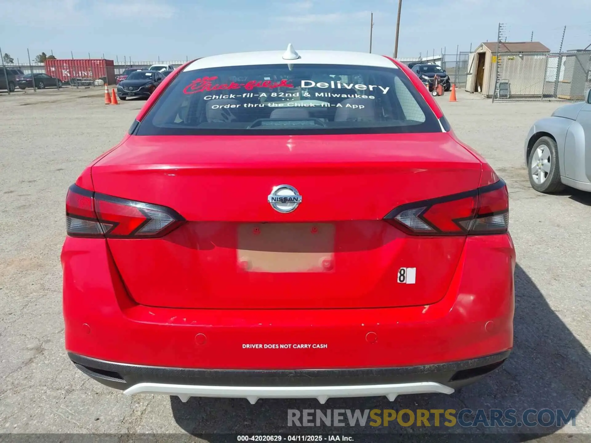 17 Photograph of a damaged car 3N1CN8EV4NL839437 NISSAN VERSA 2022