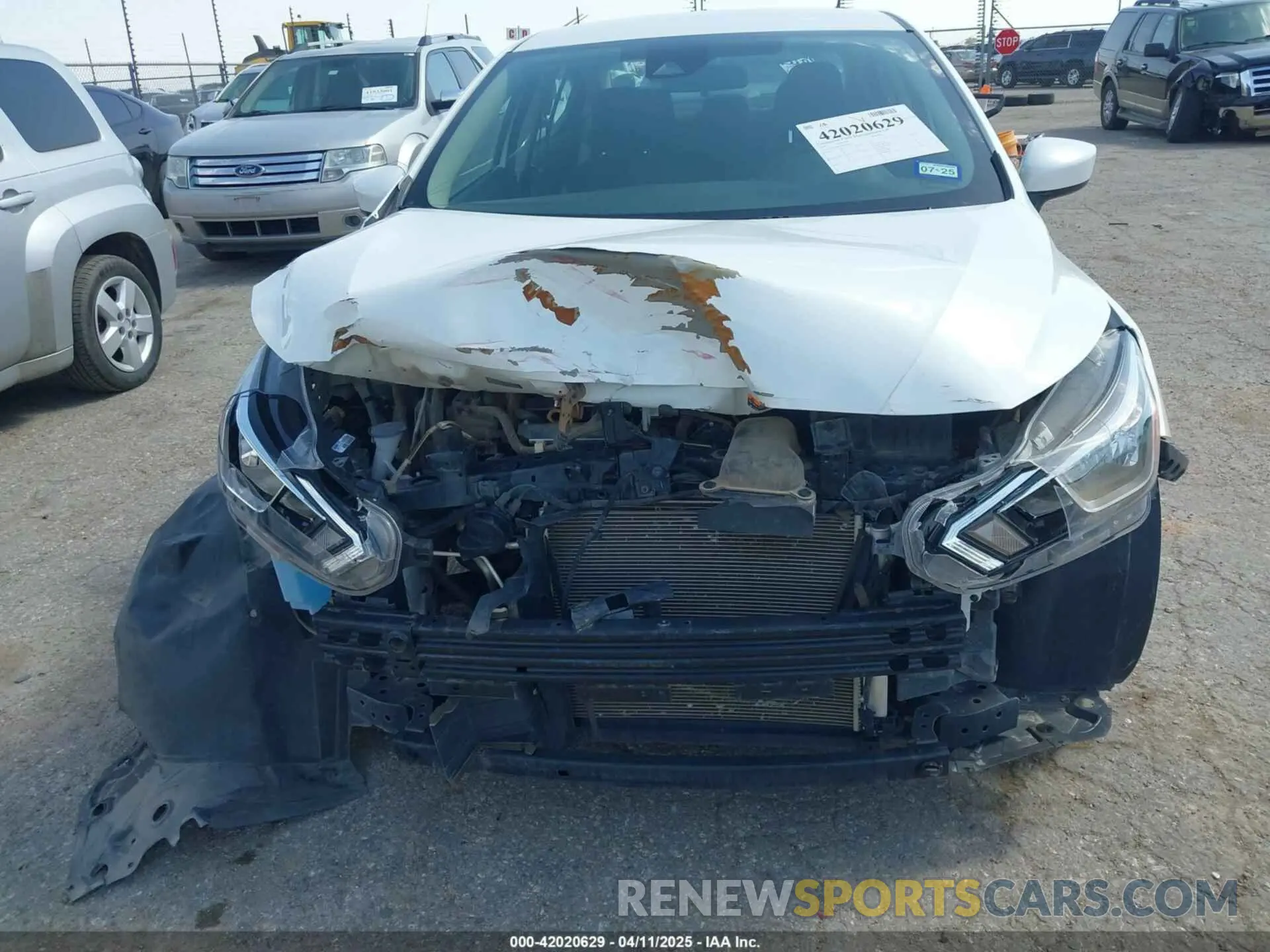 6 Photograph of a damaged car 3N1CN8EV4NL839437 NISSAN VERSA 2022