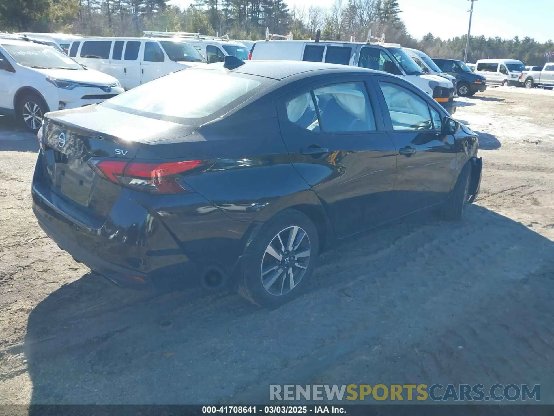 4 Photograph of a damaged car 3N1CN8EV6NL823045 NISSAN VERSA 2022