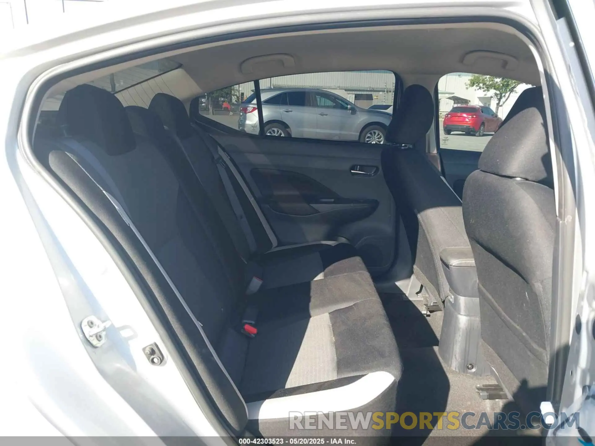 8 Photograph of a damaged car 3N1CN8EV7NL849623 NISSAN VERSA 2022