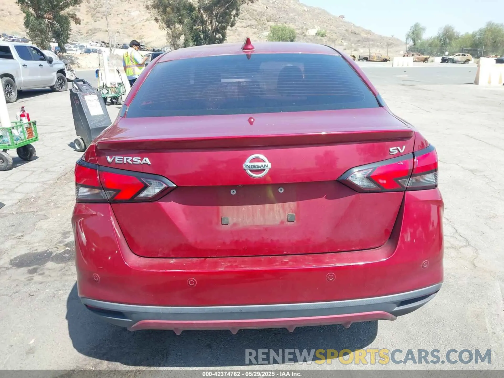 16 Photograph of a damaged car 3N1CN8EV8NL861988 NISSAN VERSA 2022