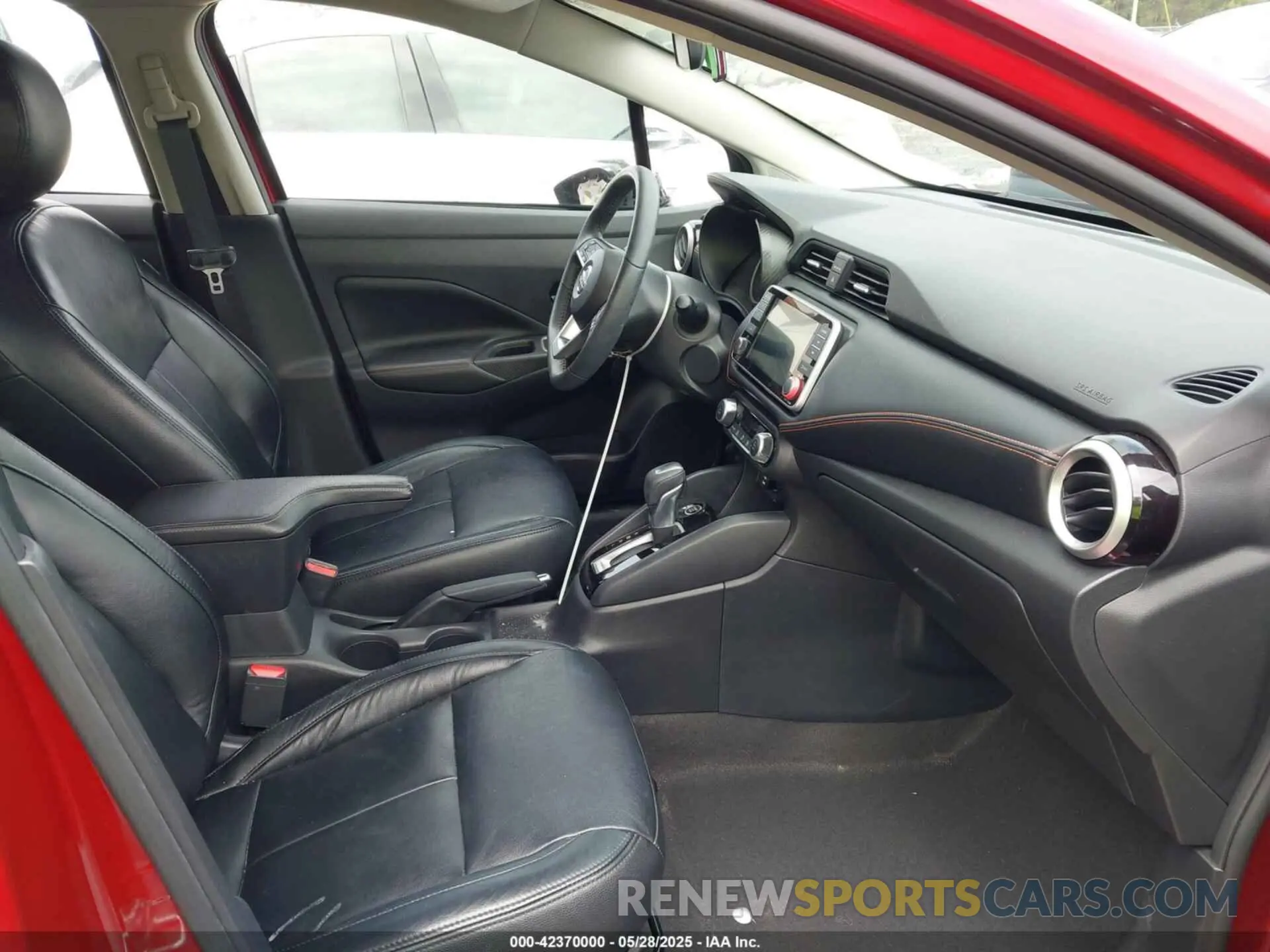 5 Photograph of a damaged car 3N1CN8FV0NL820110 NISSAN VERSA 2022