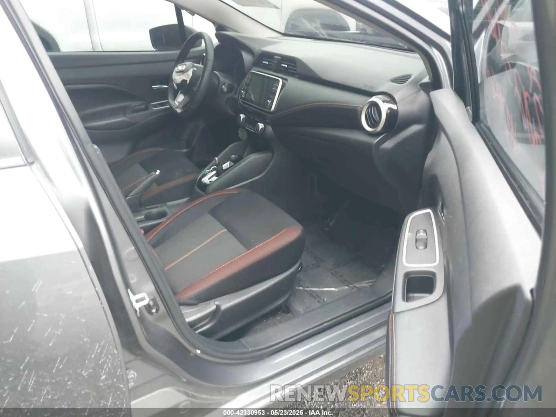 5 Photograph of a damaged car 3N1CN8FV9NL855406 NISSAN VERSA 2022