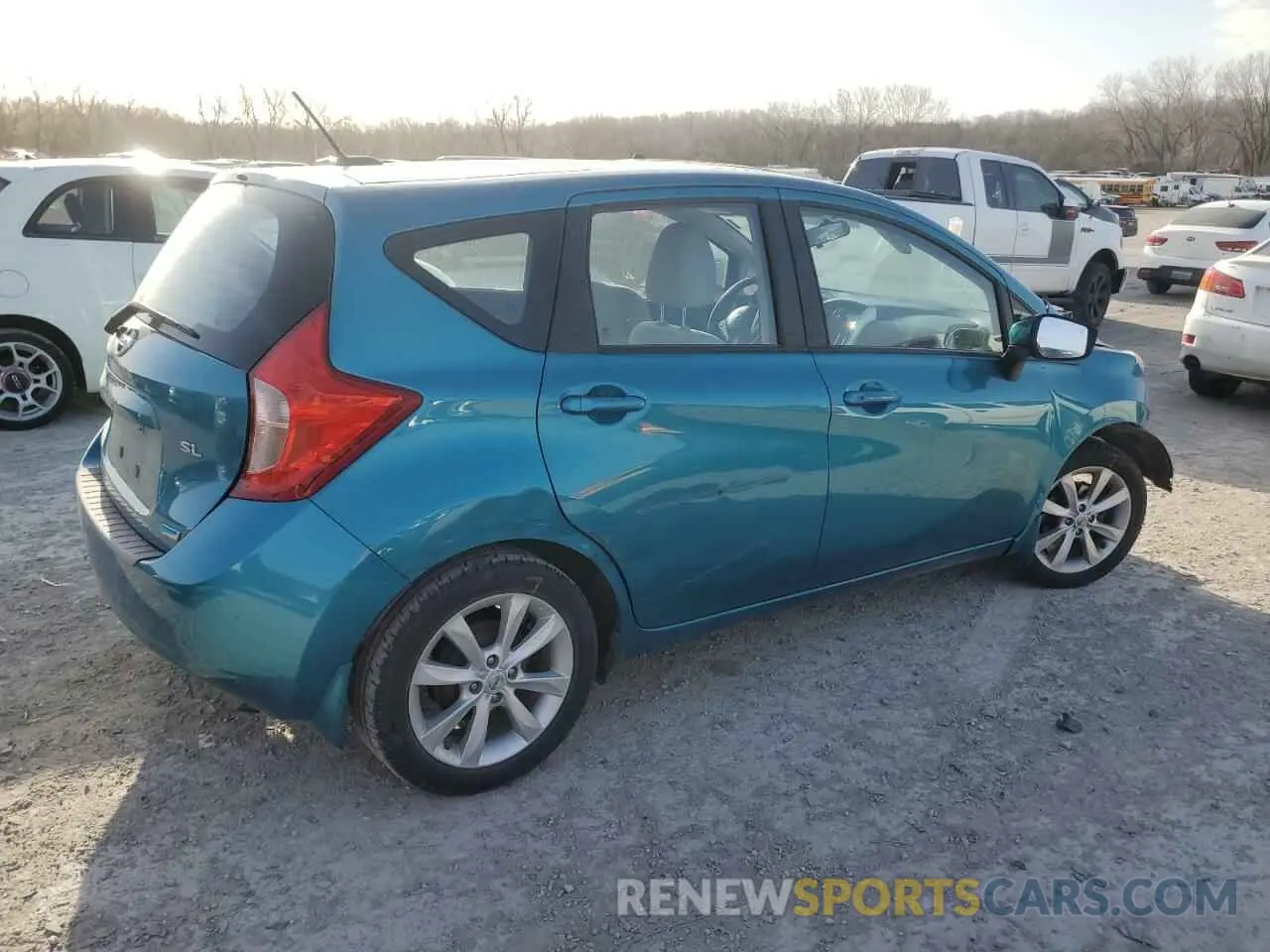 3 Photograph of a damaged car 3N1CE2CP9FL389352 NISSAN VERSA 2024