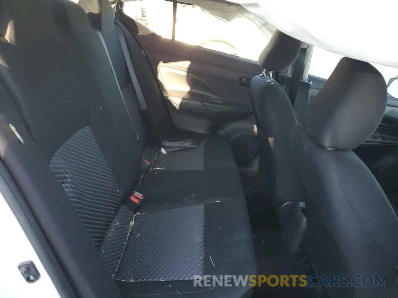 10 Photograph of a damaged car 3N1CN8BVXRL920100 NISSAN VERSA 2024