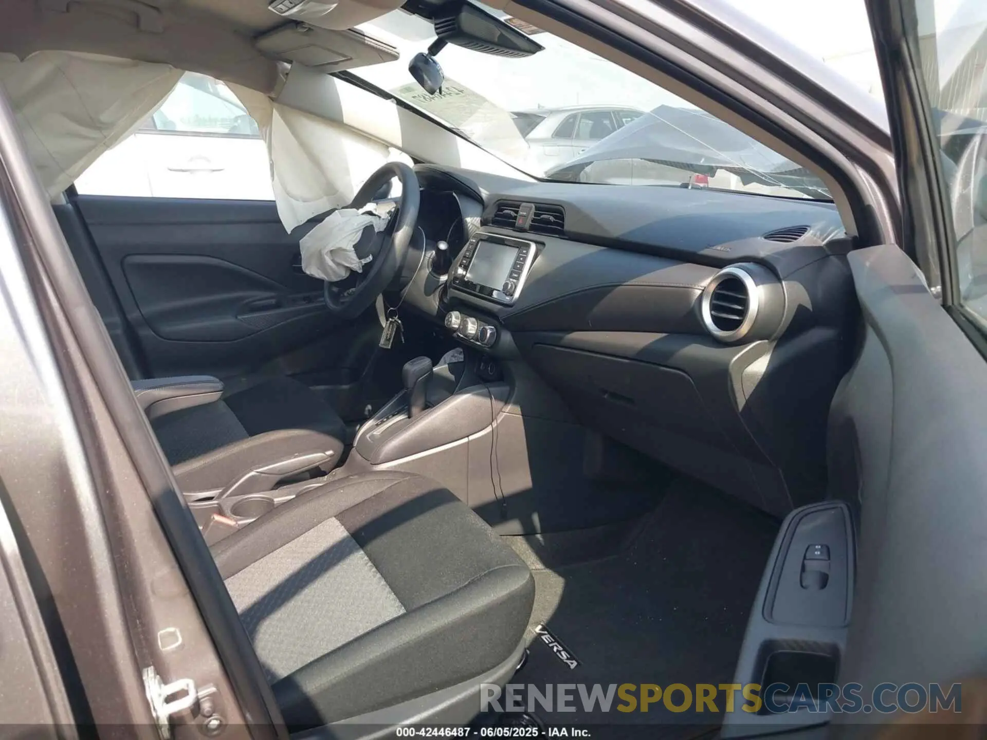 5 Photograph of a damaged car 3N1CN8DV0RL916084 NISSAN VERSA 2024