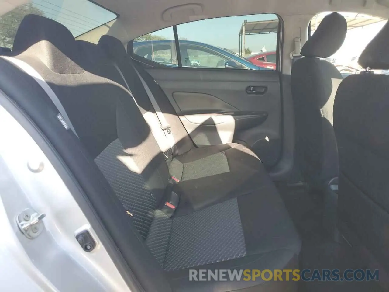 10 Photograph of a damaged car 3N1CN8DV1RL861502 NISSAN VERSA 2024