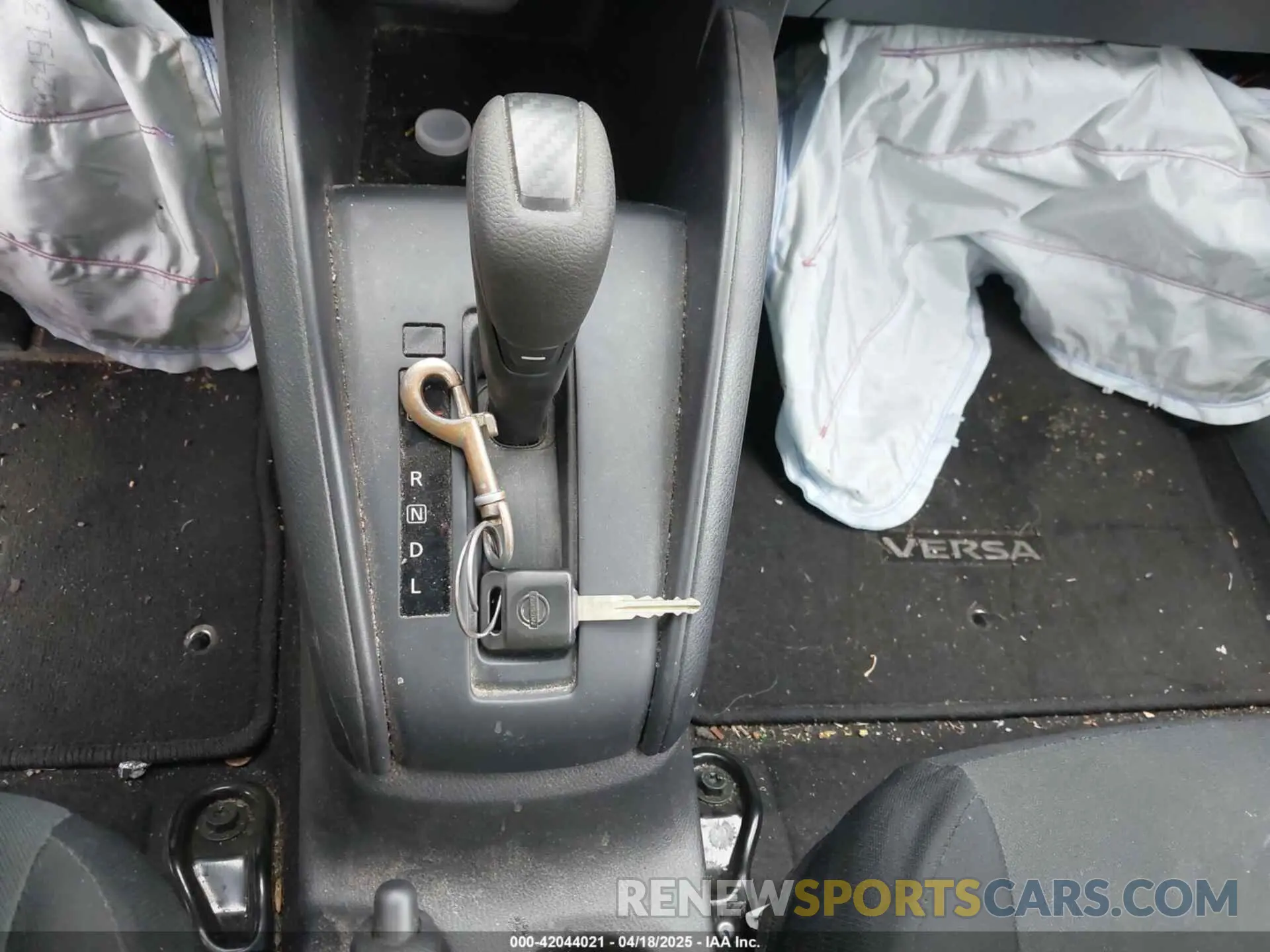 11 Photograph of a damaged car 3N1CN8DV4RL865799 NISSAN VERSA 2024