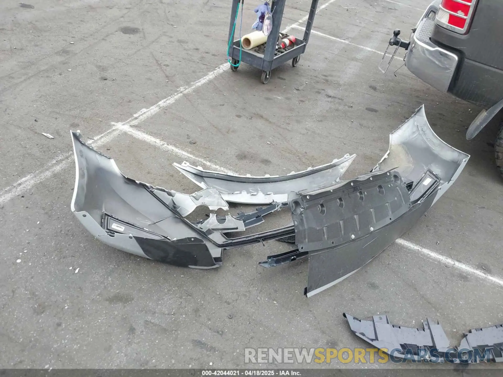 19 Photograph of a damaged car 3N1CN8DV4RL865799 NISSAN VERSA 2024