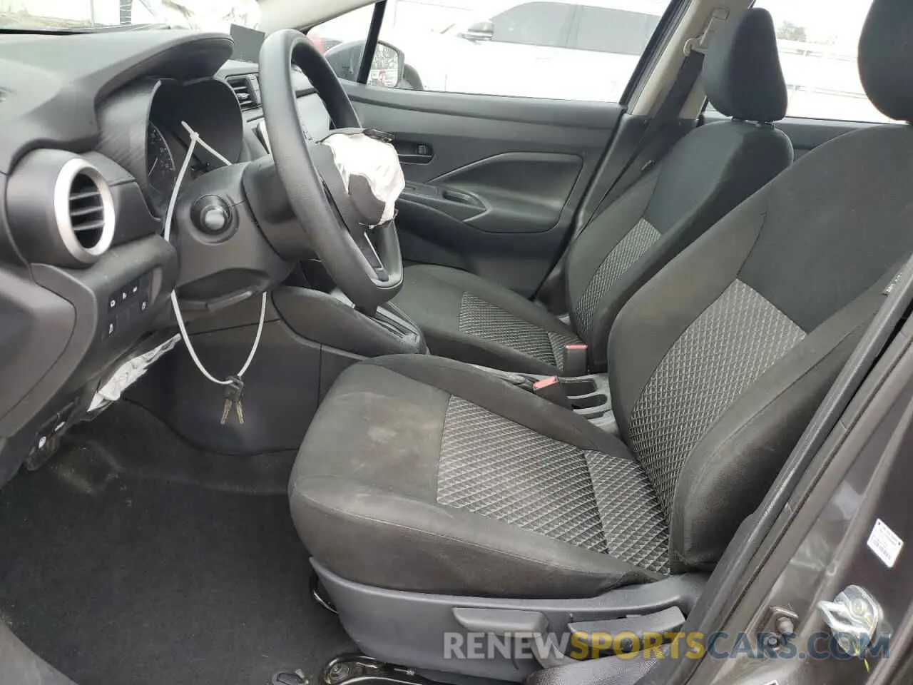 7 Photograph of a damaged car 3N1CN8DV4RL866905 NISSAN VERSA 2024