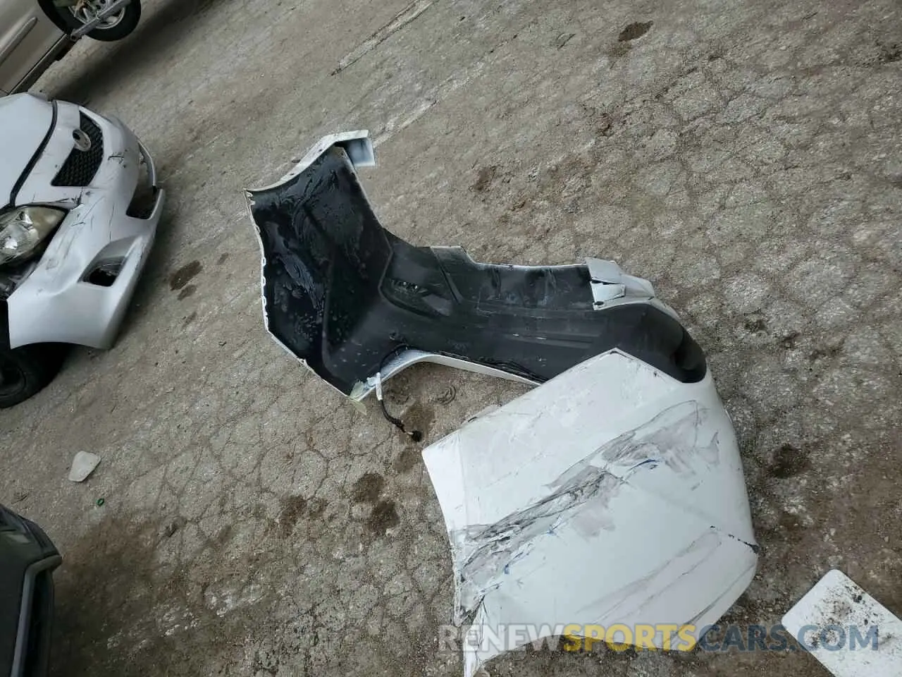 13 Photograph of a damaged car 3N1CN8DV4RL874244 NISSAN VERSA 2024