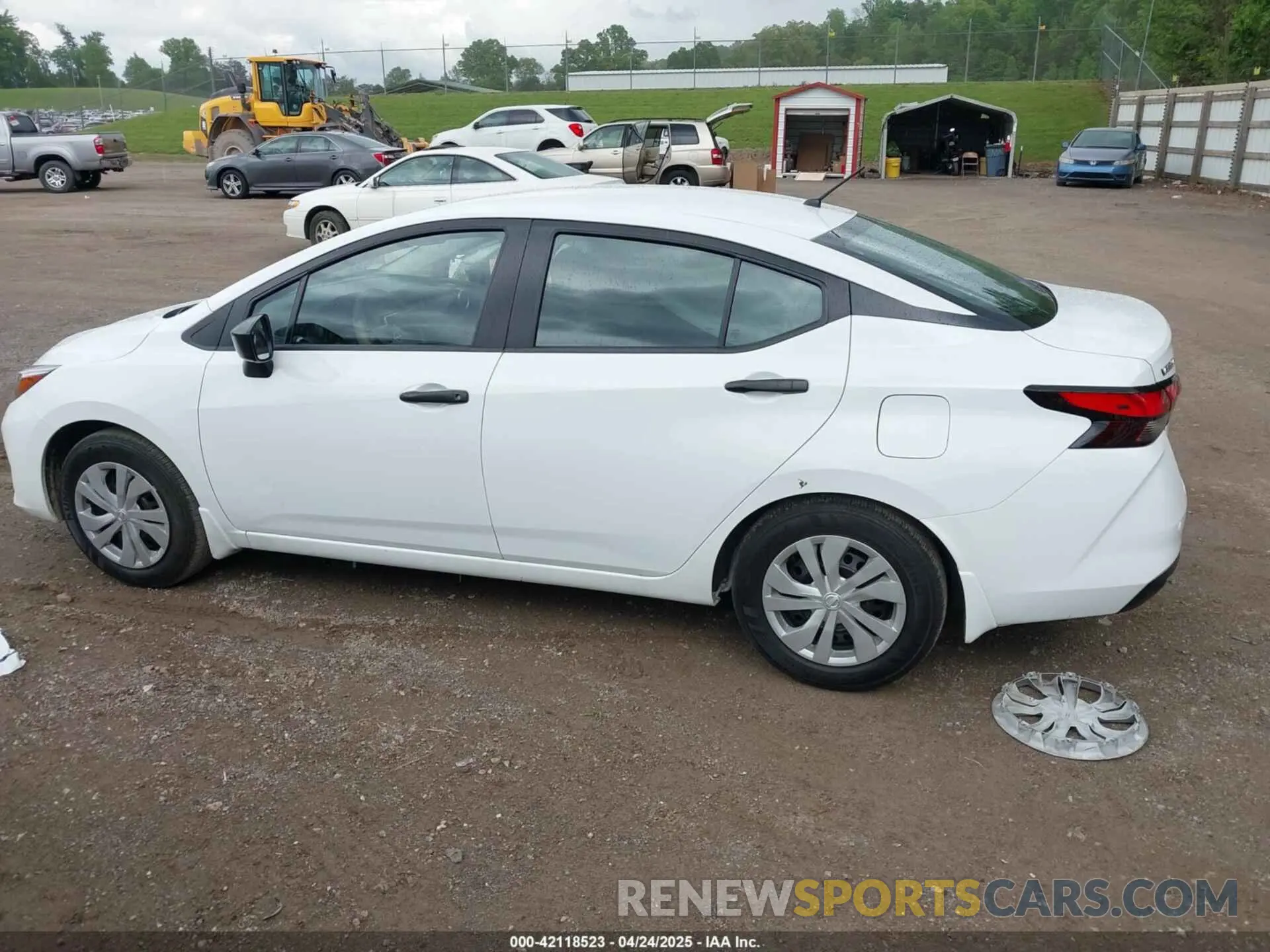 14 Photograph of a damaged car 3N1CN8DV4RL924009 NISSAN VERSA 2024