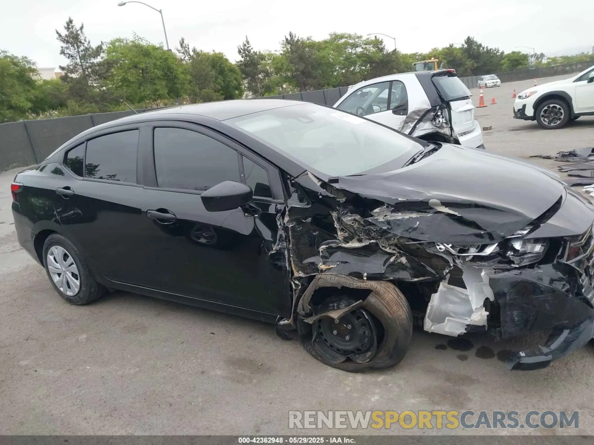 13 Photograph of a damaged car 3N1CN8DV5RL862720 NISSAN VERSA 2024