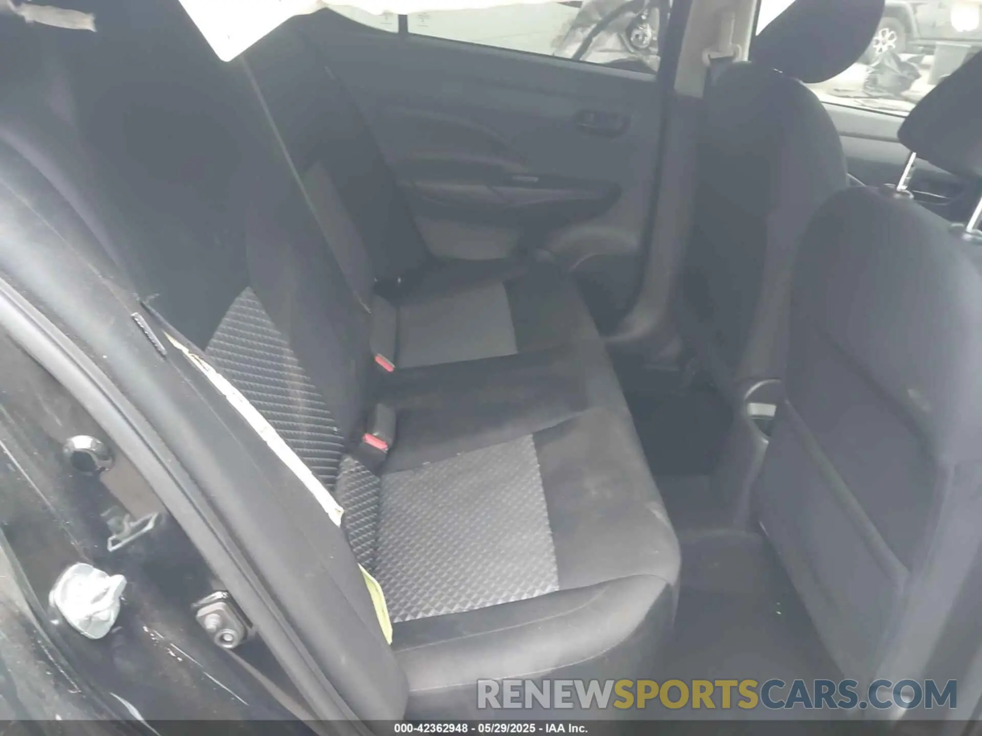 8 Photograph of a damaged car 3N1CN8DV5RL862720 NISSAN VERSA 2024