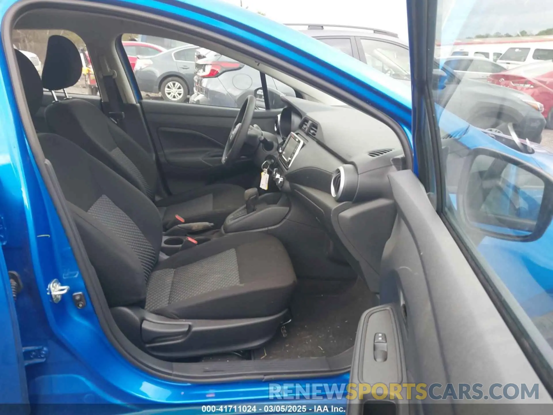 5 Photograph of a damaged car 3N1CN8DV5RL929204 NISSAN VERSA 2024