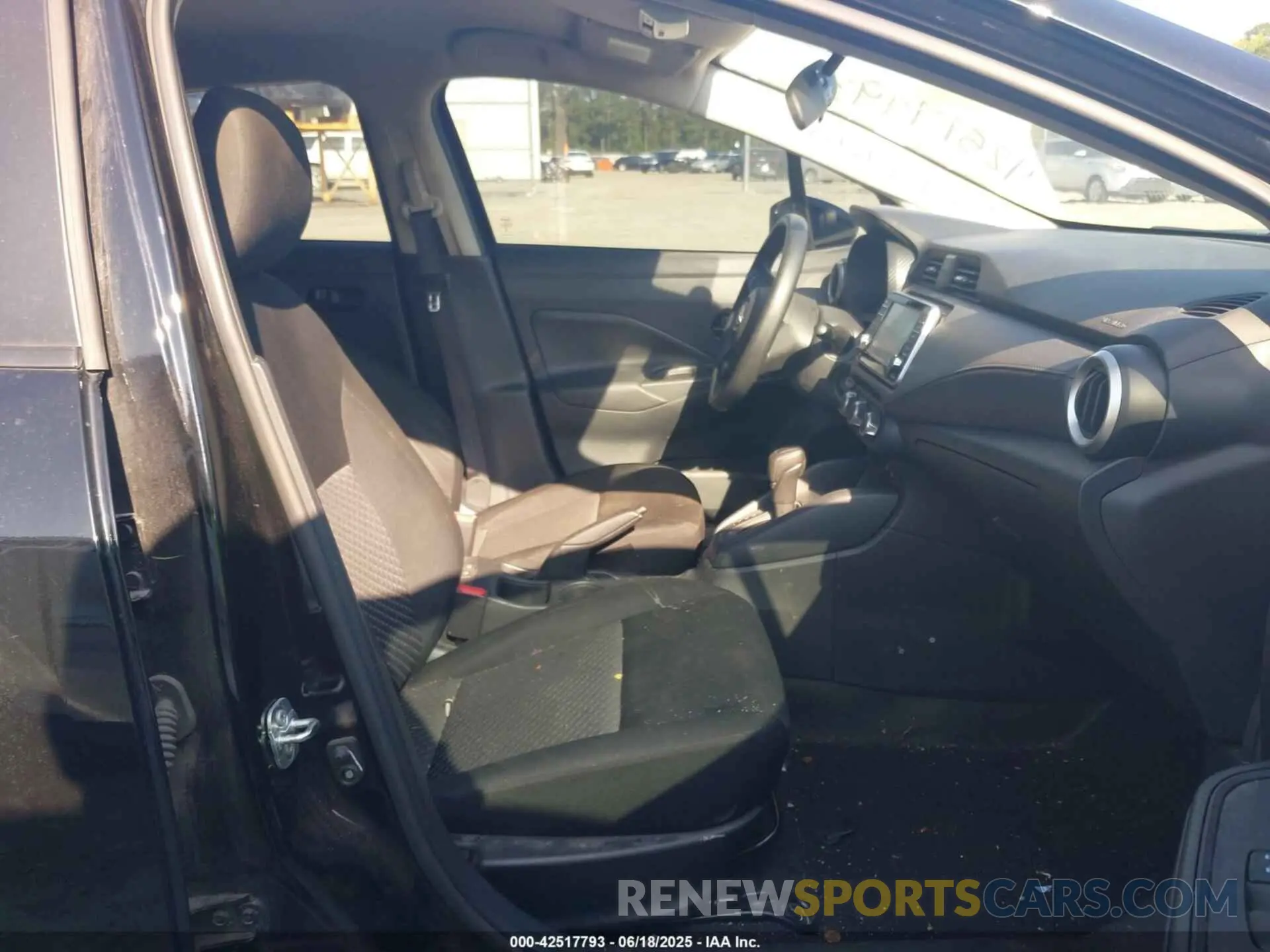 5 Photograph of a damaged car 3N1CN8DV7RL908421 NISSAN VERSA 2024