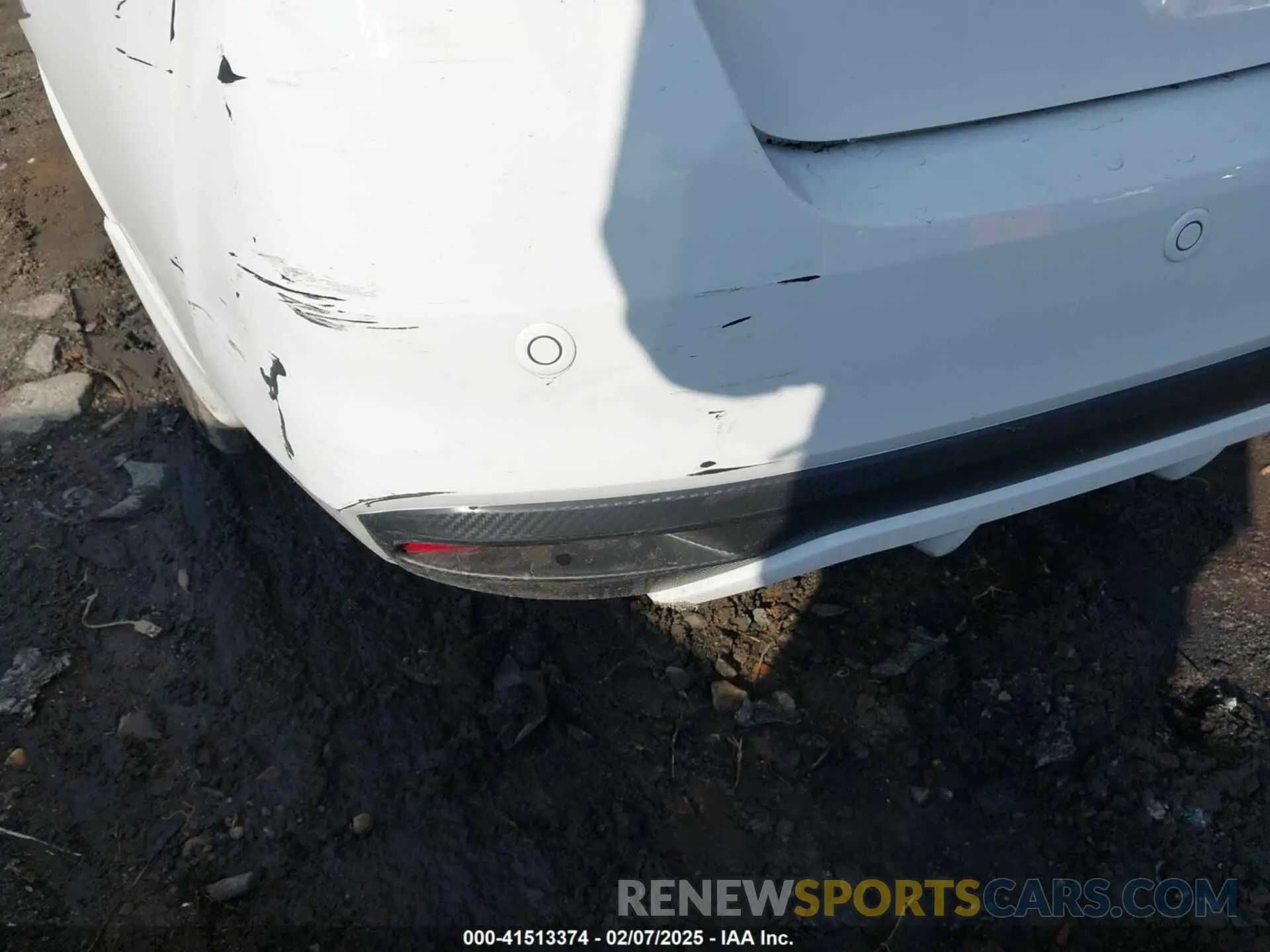 19 Photograph of a damaged car 3N1CN8DV8RL906189 NISSAN VERSA 2024