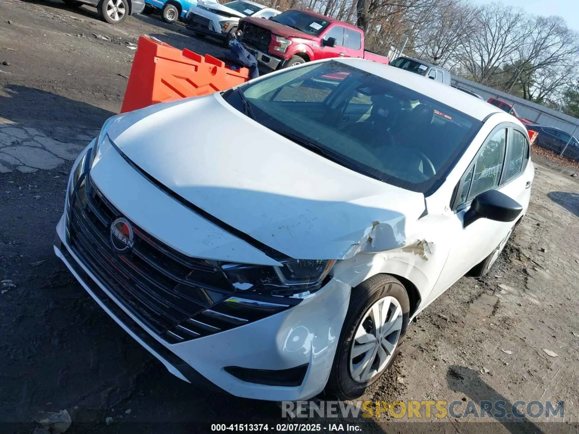 2 Photograph of a damaged car 3N1CN8DV8RL906189 NISSAN VERSA 2024