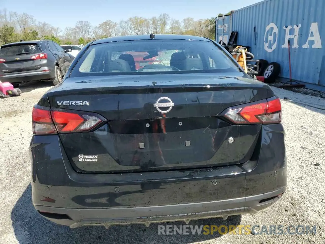 6 Photograph of a damaged car 3N1CN8DV9RL872747 NISSAN VERSA 2024