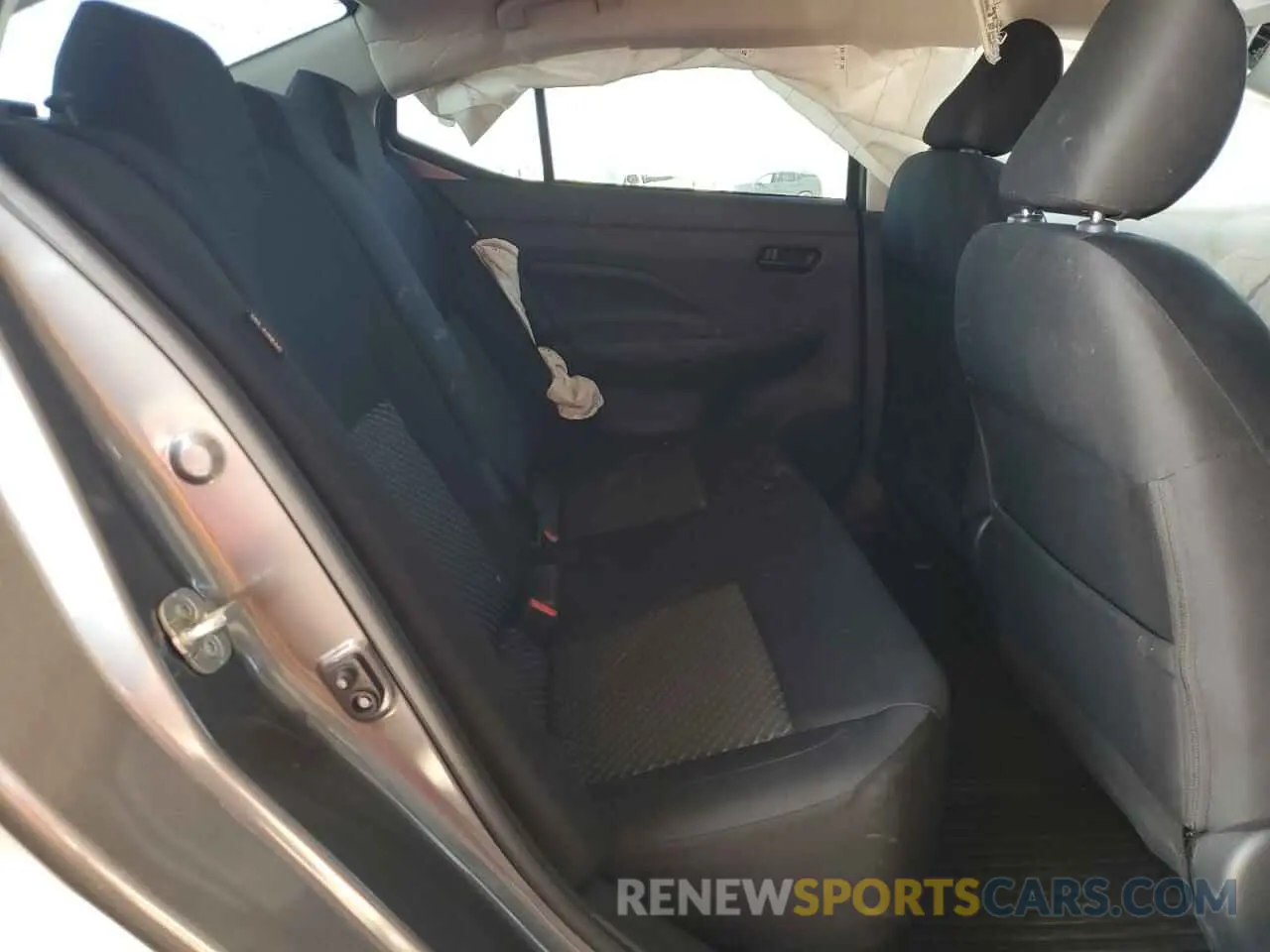 10 Photograph of a damaged car 3N1CN8DV9RL917203 NISSAN VERSA 2024