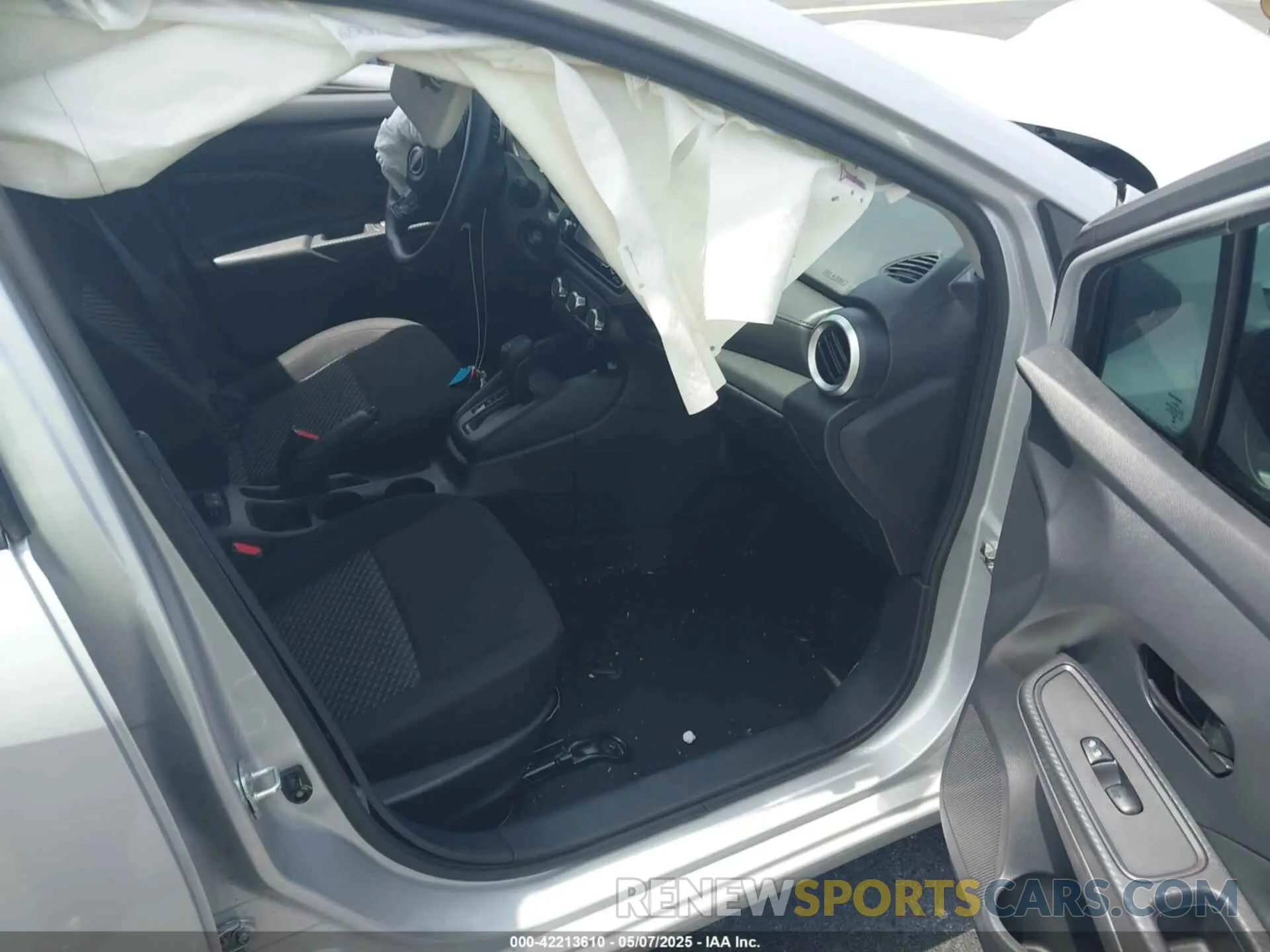 5 Photograph of a damaged car 3N1CN8DVXRL905478 NISSAN VERSA 2024