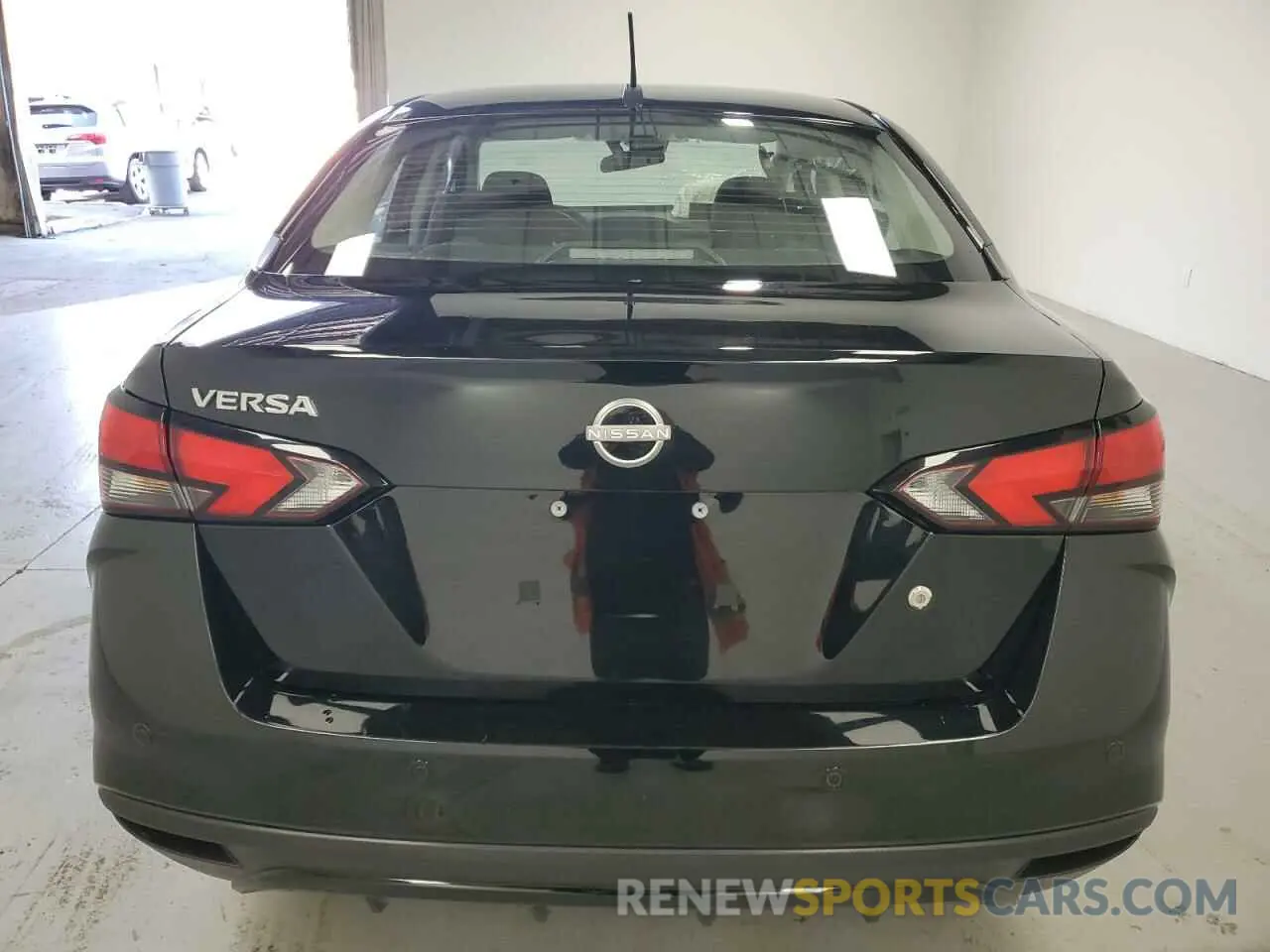 6 Photograph of a damaged car 3N1CN8DVXRL906551 NISSAN VERSA 2024