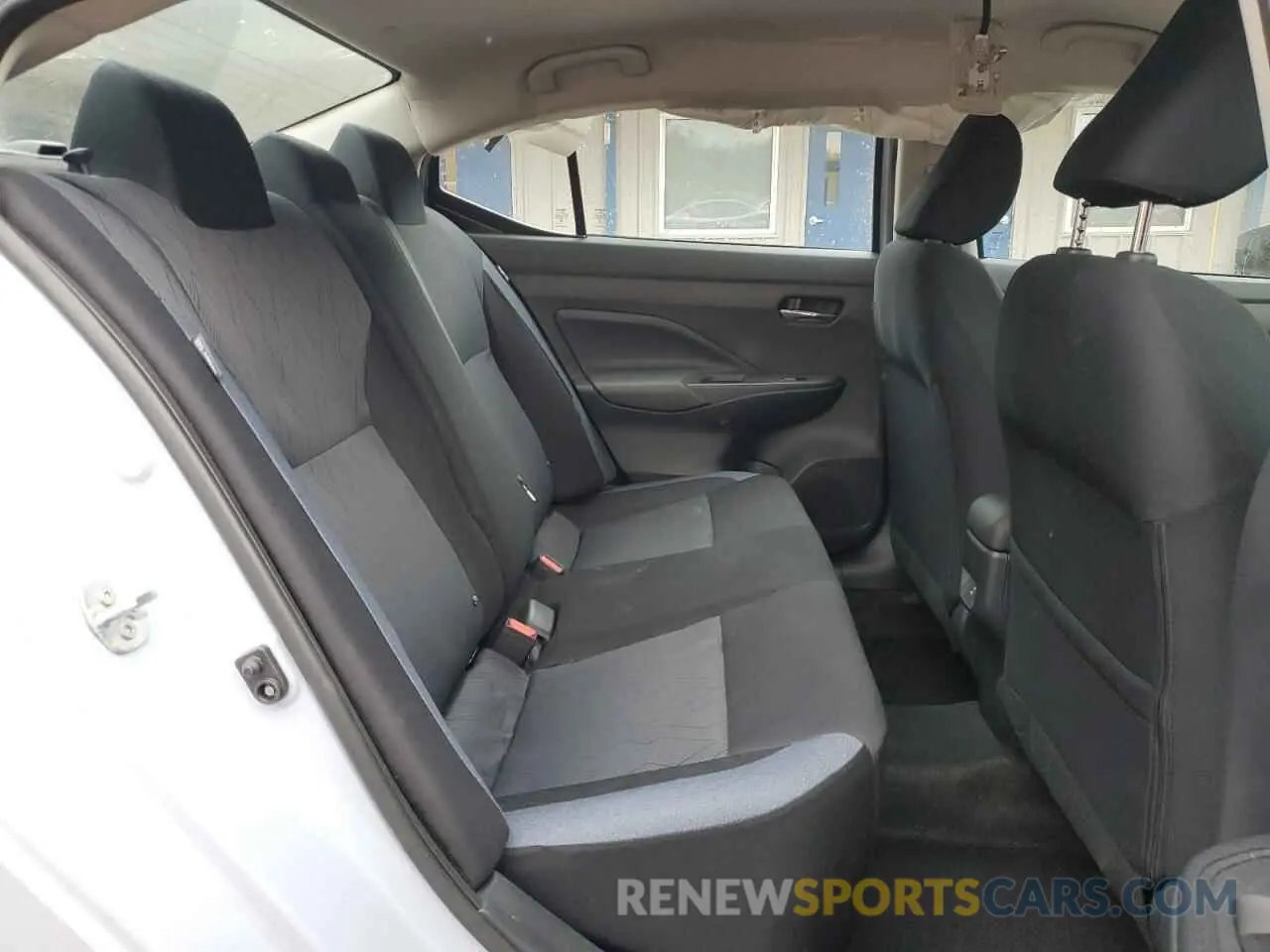 10 Photograph of a damaged car 3N1CN8EV2RL819094 NISSAN VERSA 2024
