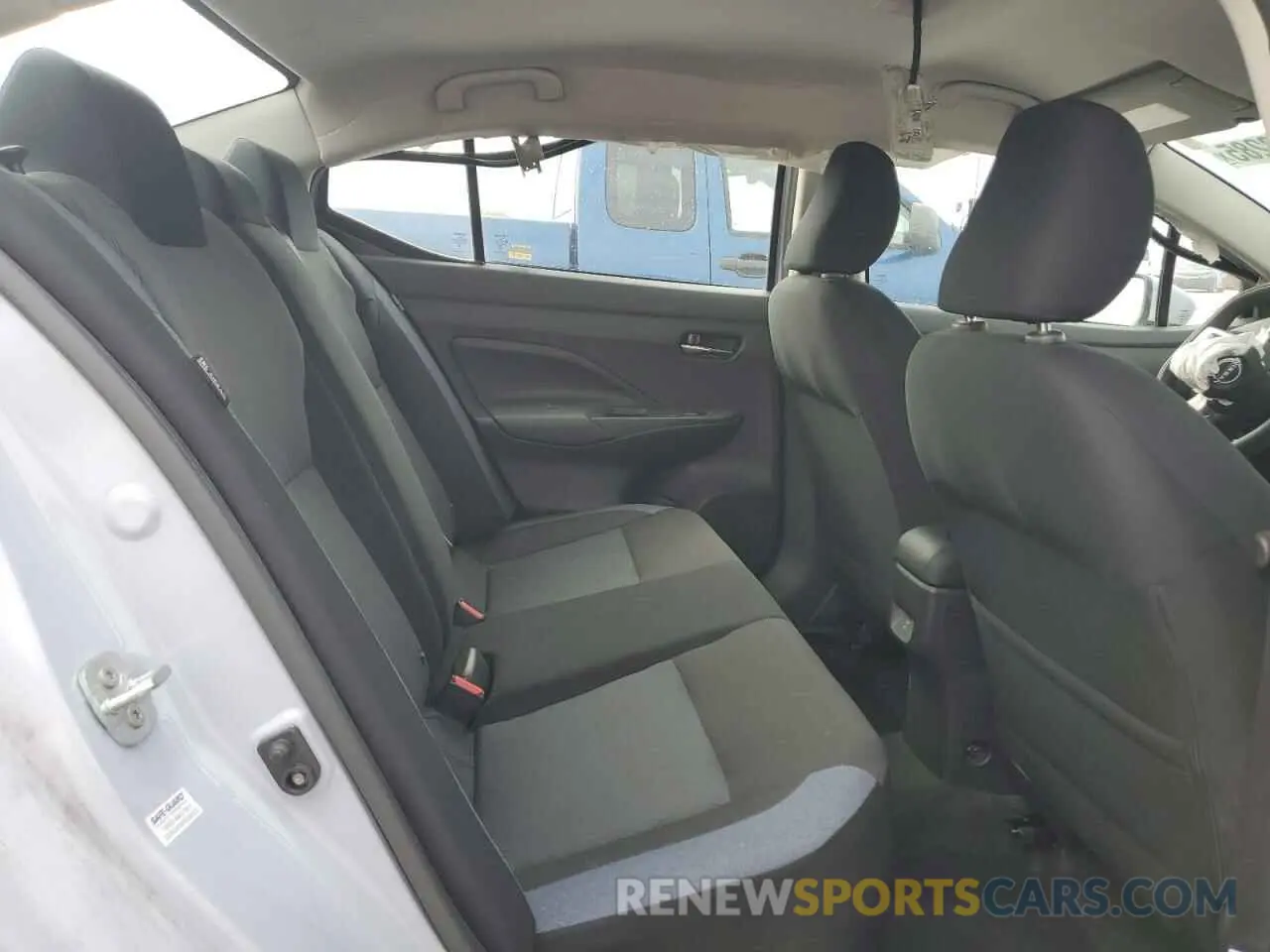 10 Photograph of a damaged car 3N1CN8EV3RL852136 NISSAN VERSA 2024