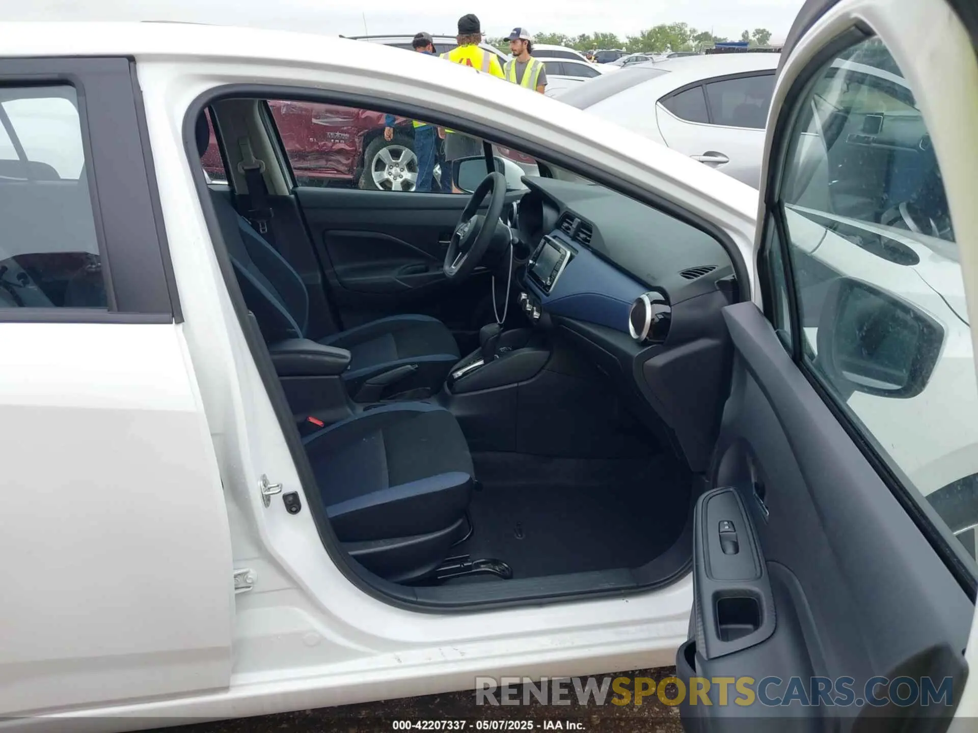 5 Photograph of a damaged car 3N1CN8EV4RL883086 NISSAN VERSA 2024