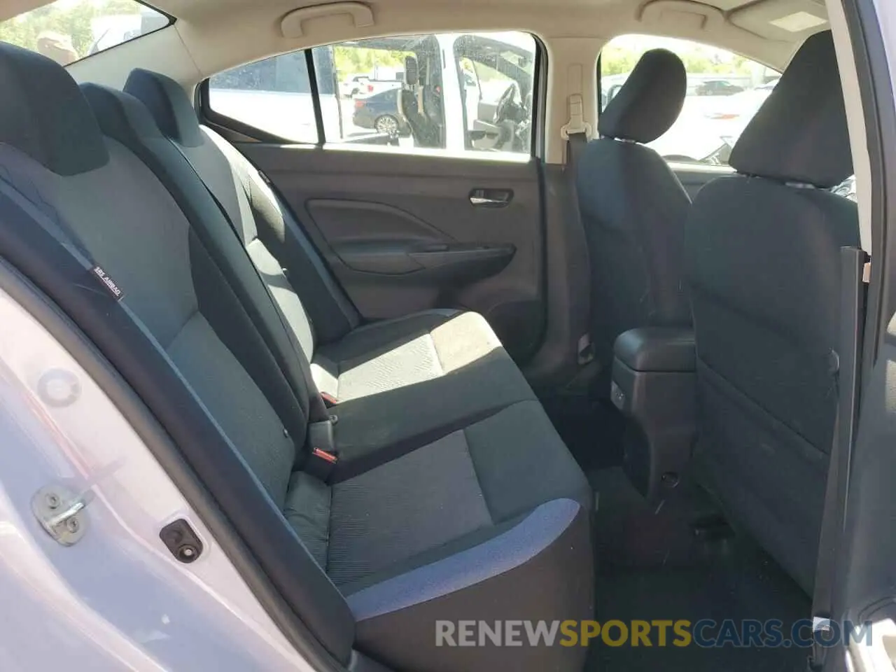 10 Photograph of a damaged car 3N1CN8EV6RL901684 NISSAN VERSA 2024