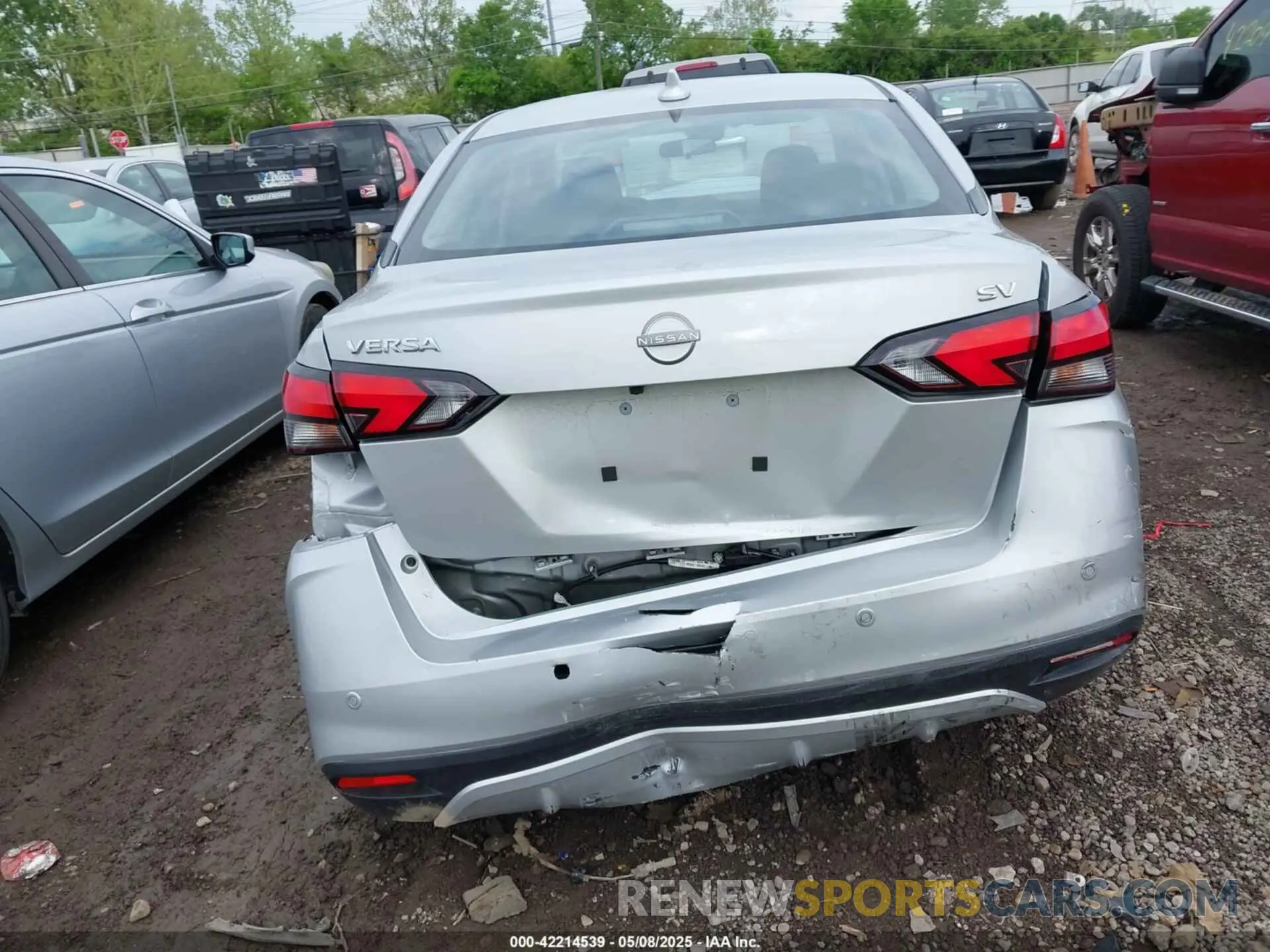 16 Photograph of a damaged car 3N1CN8EV8RL908698 NISSAN VERSA 2024