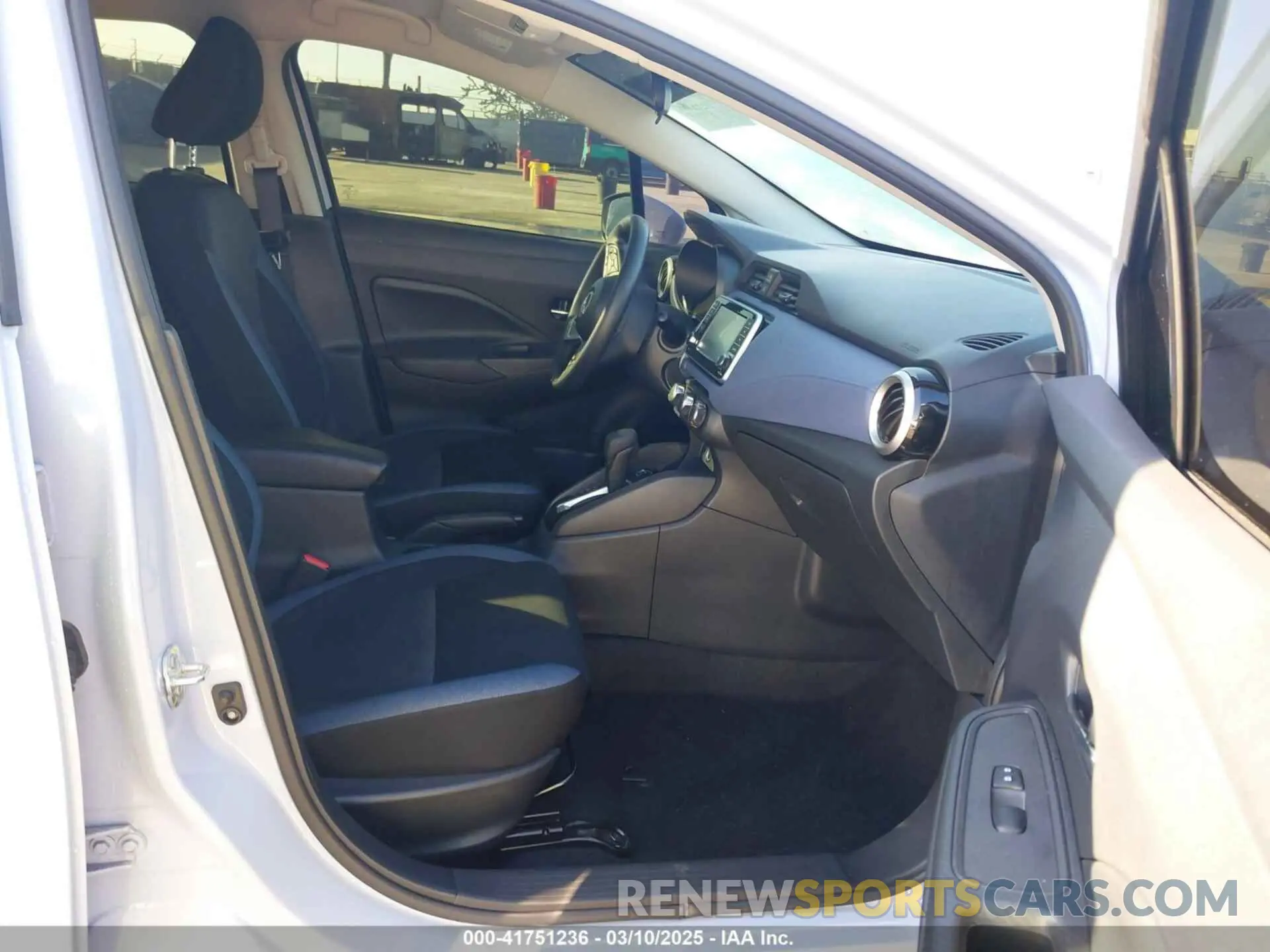 5 Photograph of a damaged car 3N1CN8EV8RL915330 NISSAN VERSA 2024