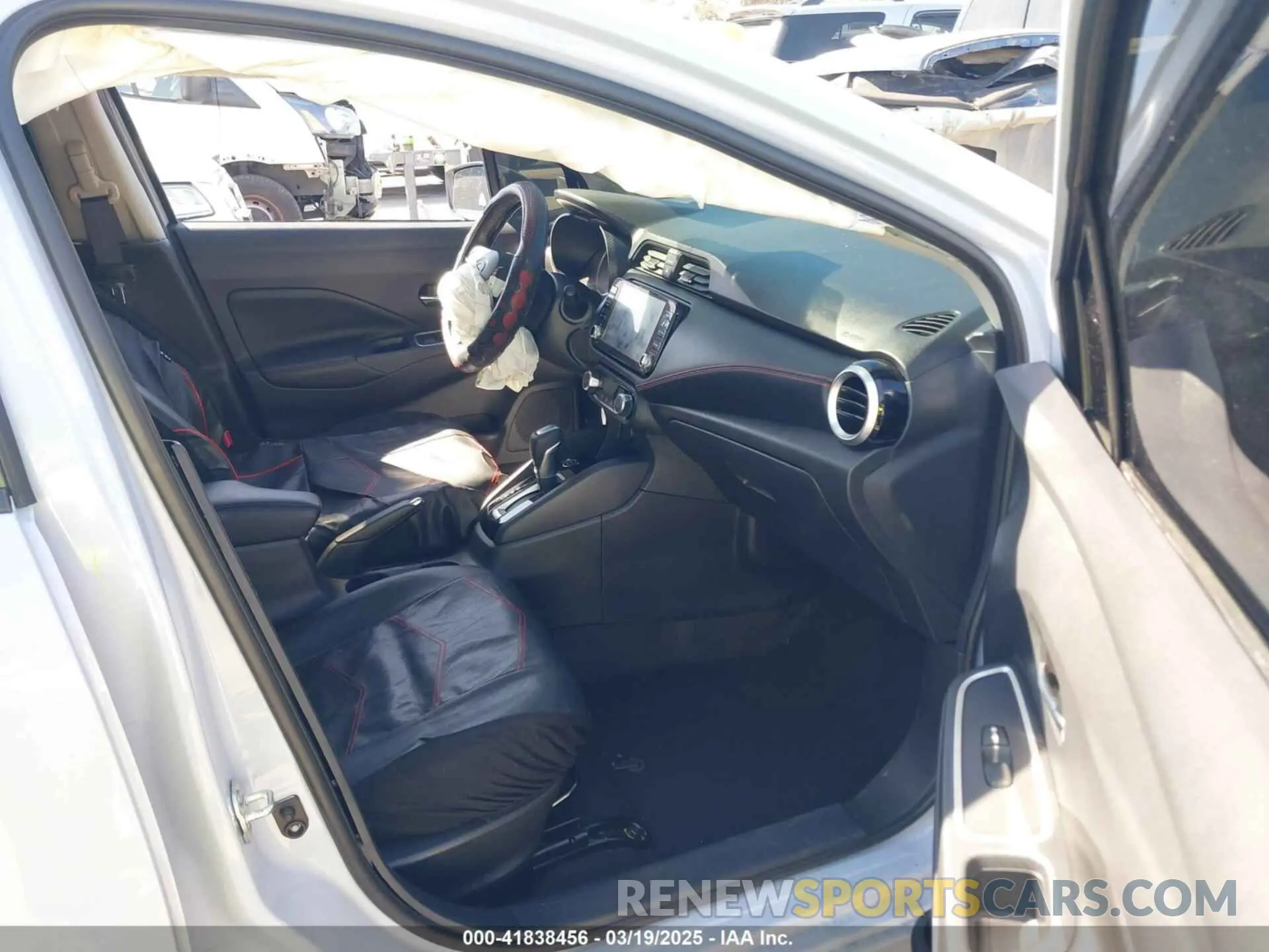 5 Photograph of a damaged car 3N1CN8FV4RL924718 NISSAN VERSA 2024