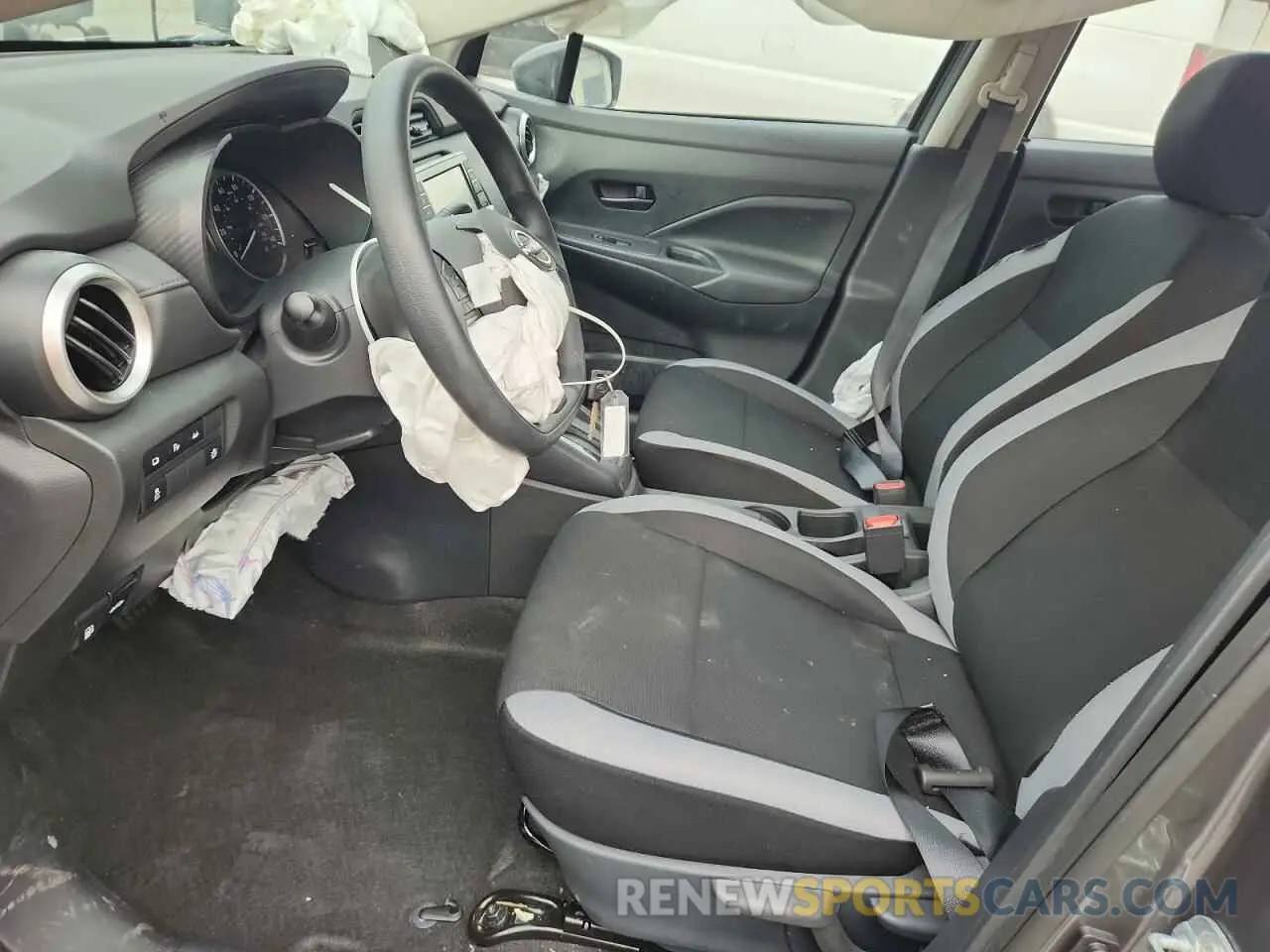 7 Photograph of a damaged car 3N1CN8DV0SL843269 NISSAN VERSA 2025