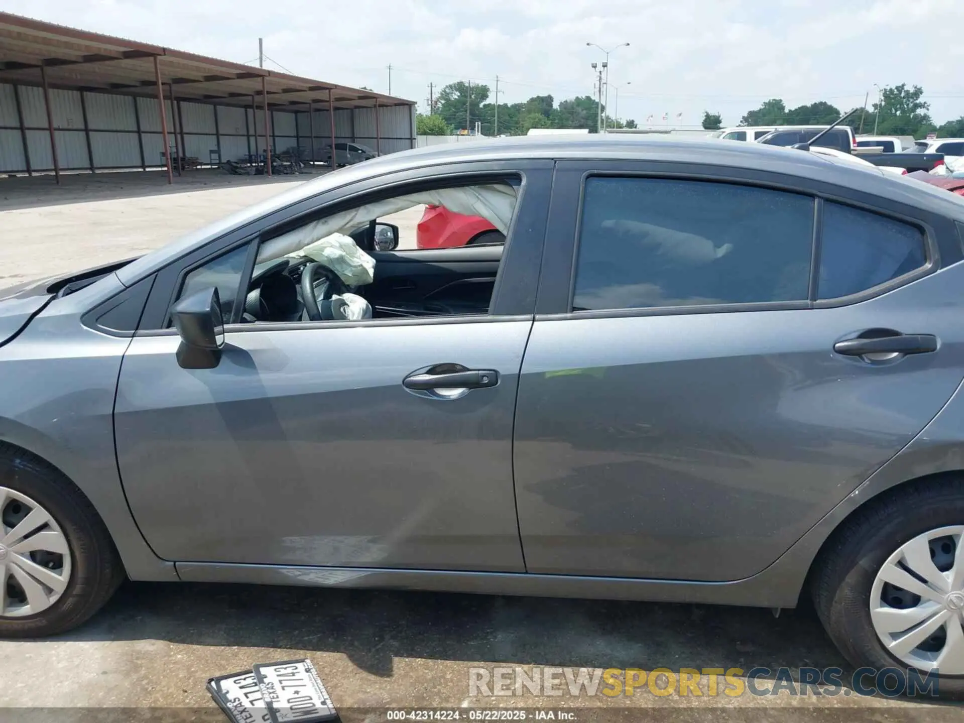 15 Photograph of a damaged car 3N1CN8DV3SL816891 NISSAN VERSA 2025