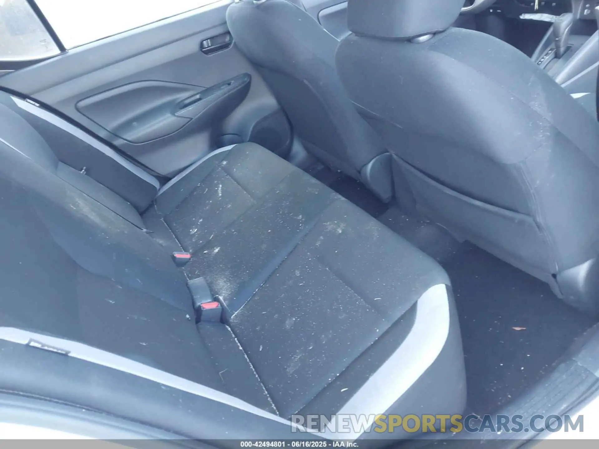 8 Photograph of a damaged car 3N1CN8DV6SL812558 NISSAN VERSA 2025