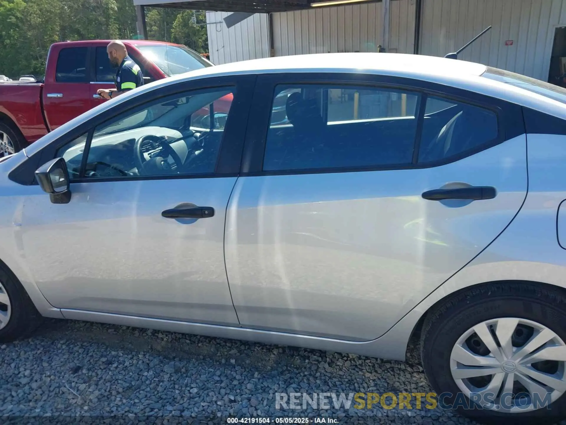 14 Photograph of a damaged car 3N1CN8DV6SL834544 NISSAN VERSA 2025