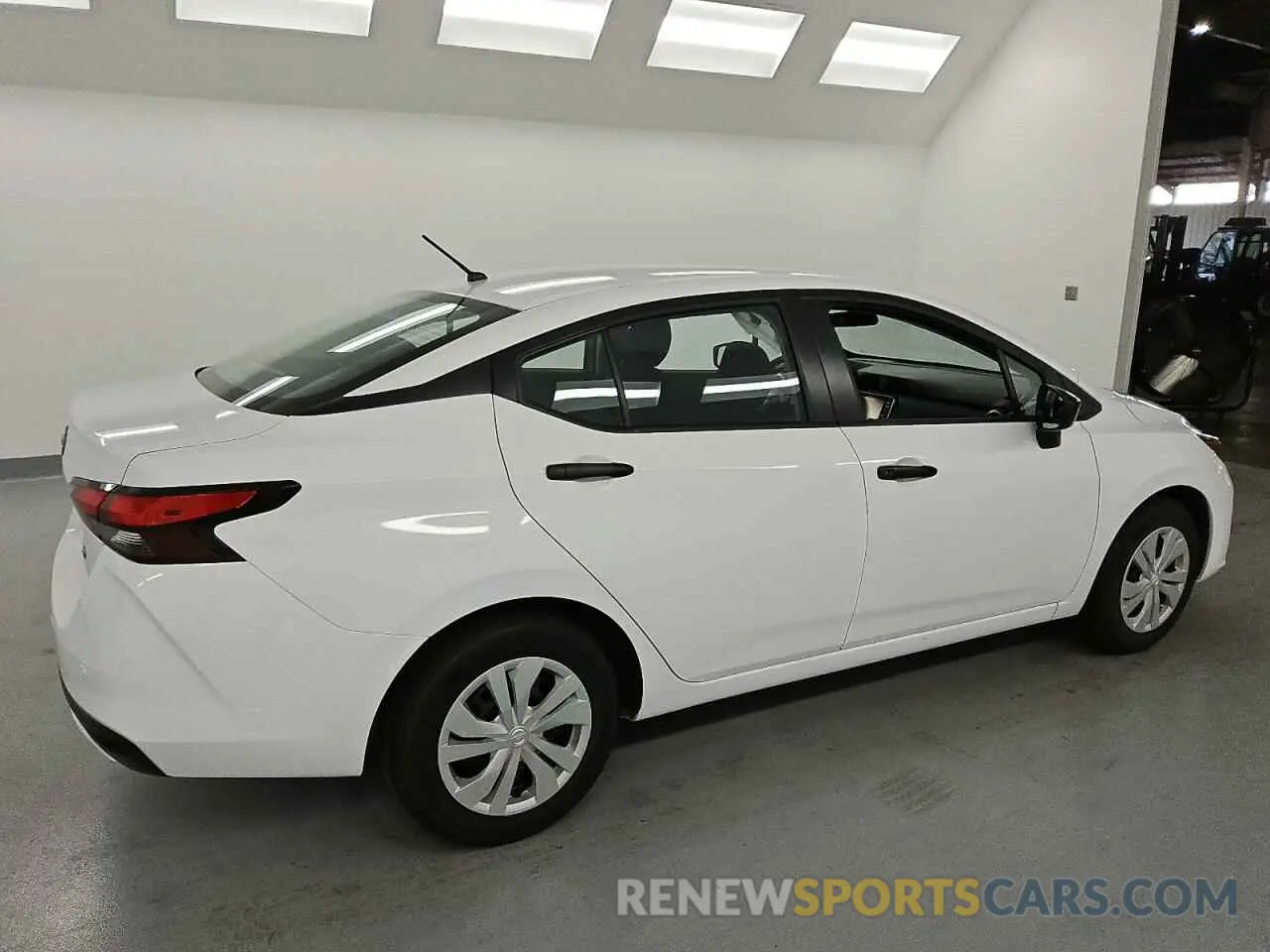 3 Photograph of a damaged car 3N1CN8DV9SL822453 NISSAN VERSA 2025